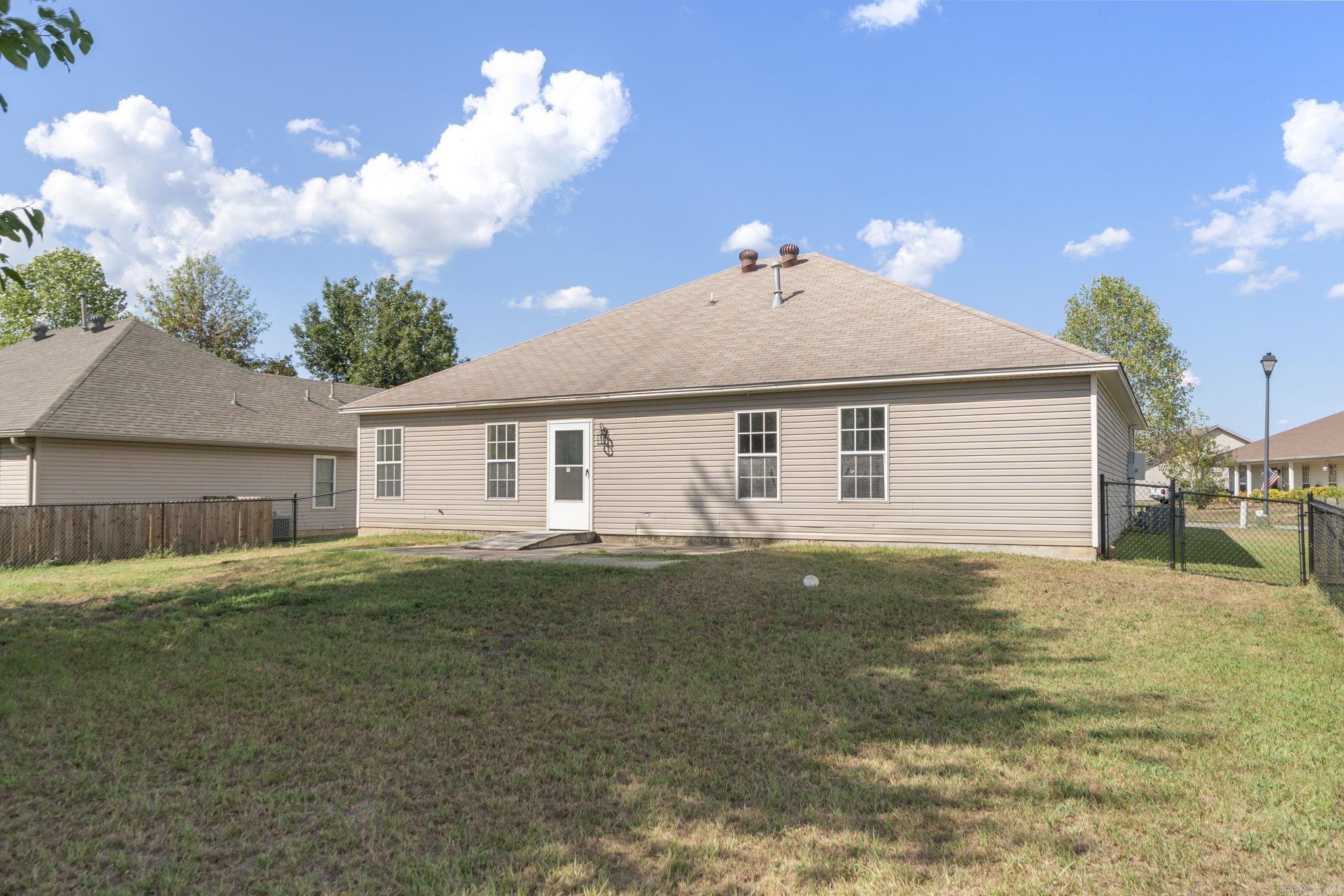 315 Lamplighter Drive Property Photo 43