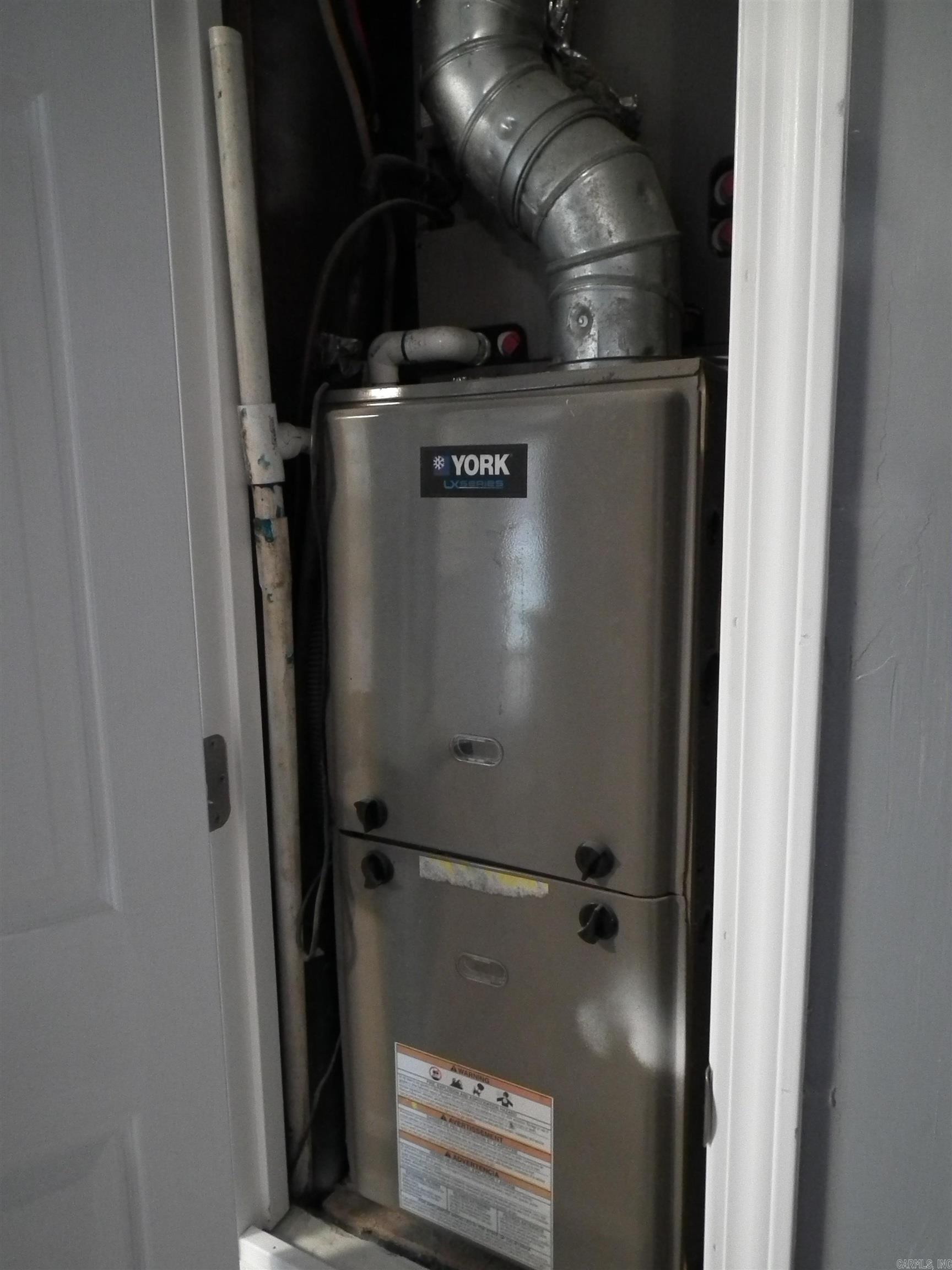 217 Trailwood Drive Property Photo 11
