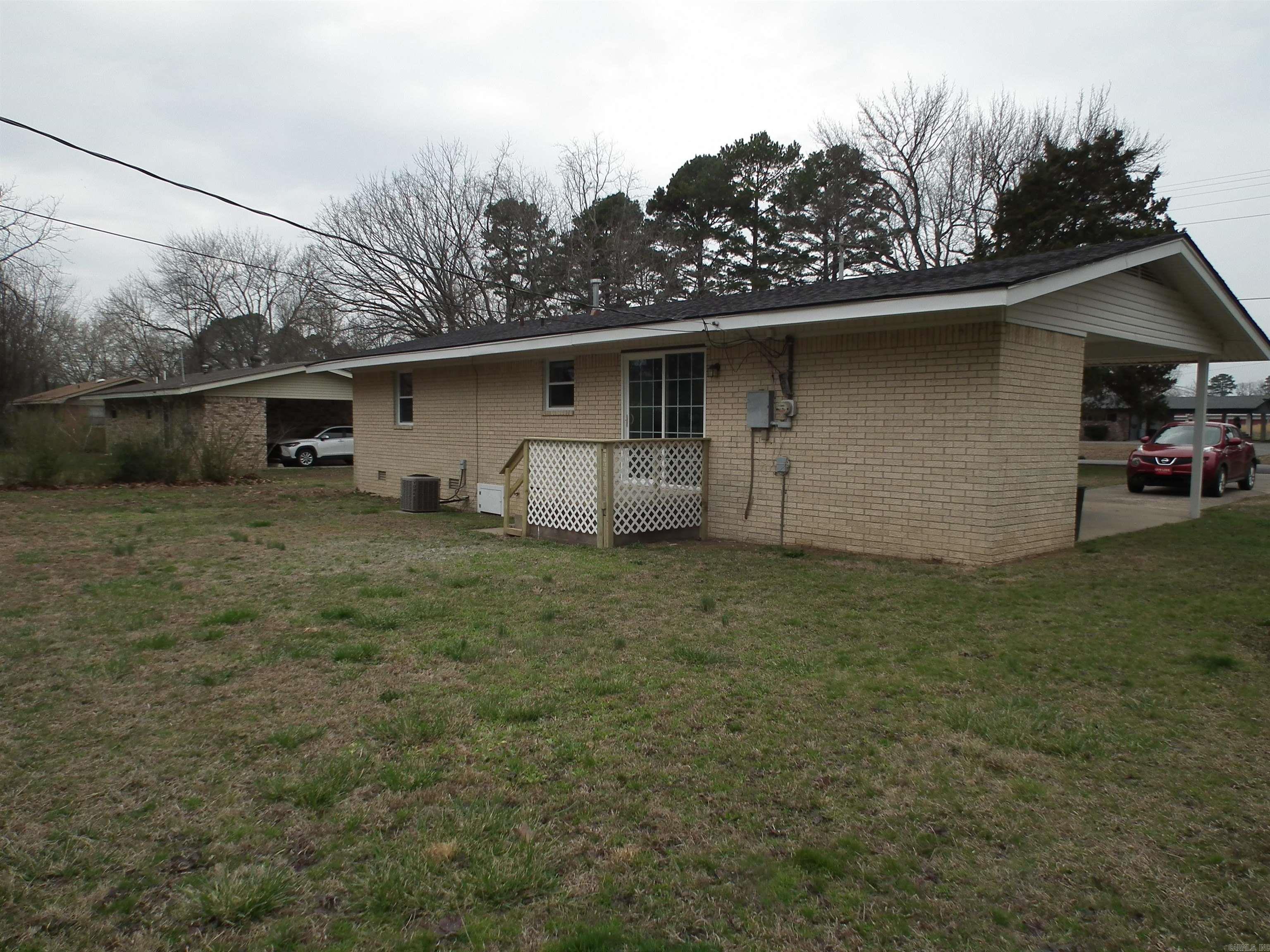 217 Trailwood Drive Property Photo 19