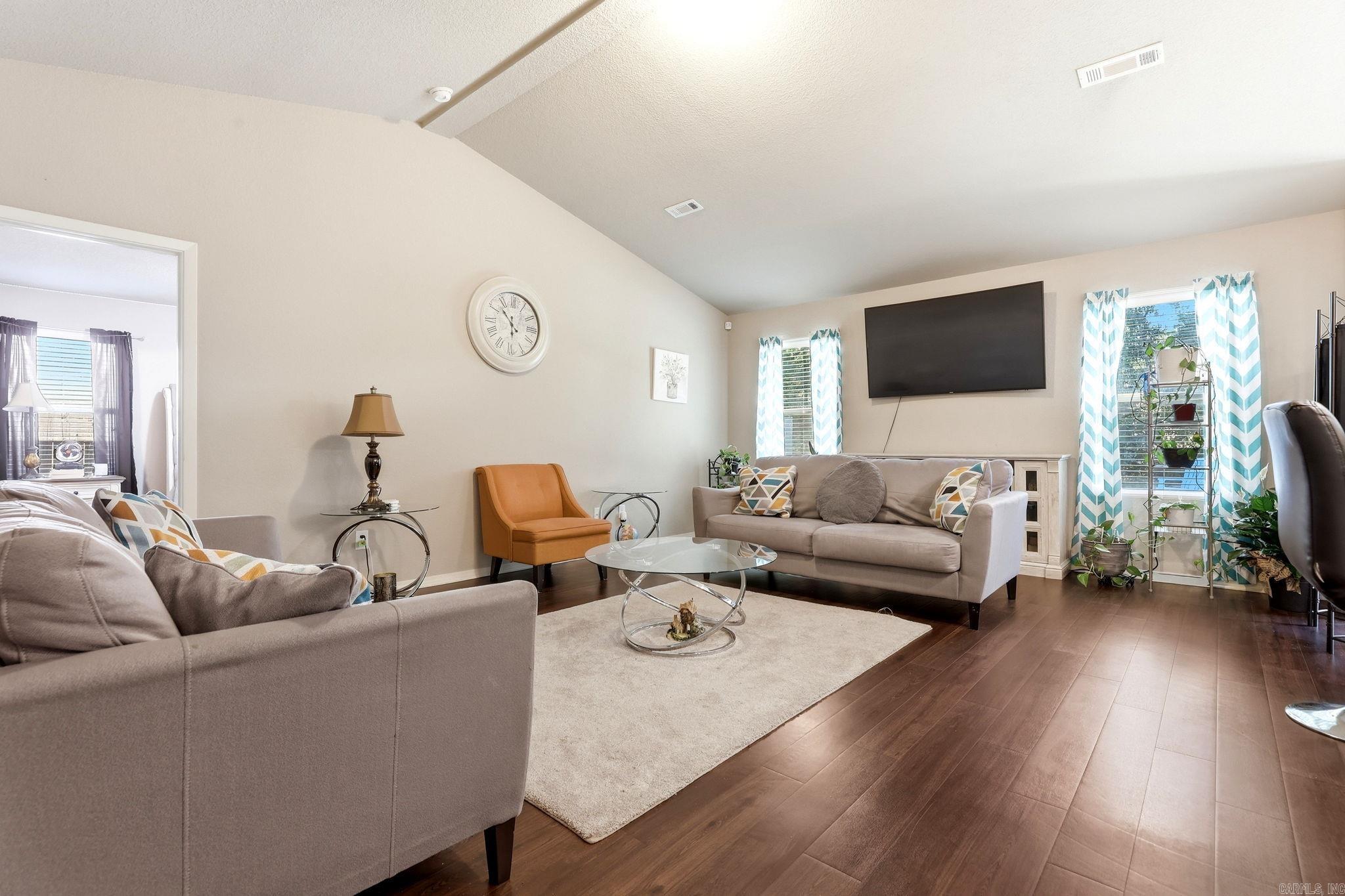 1089 Meadows Edge Drive Property Photo 10
