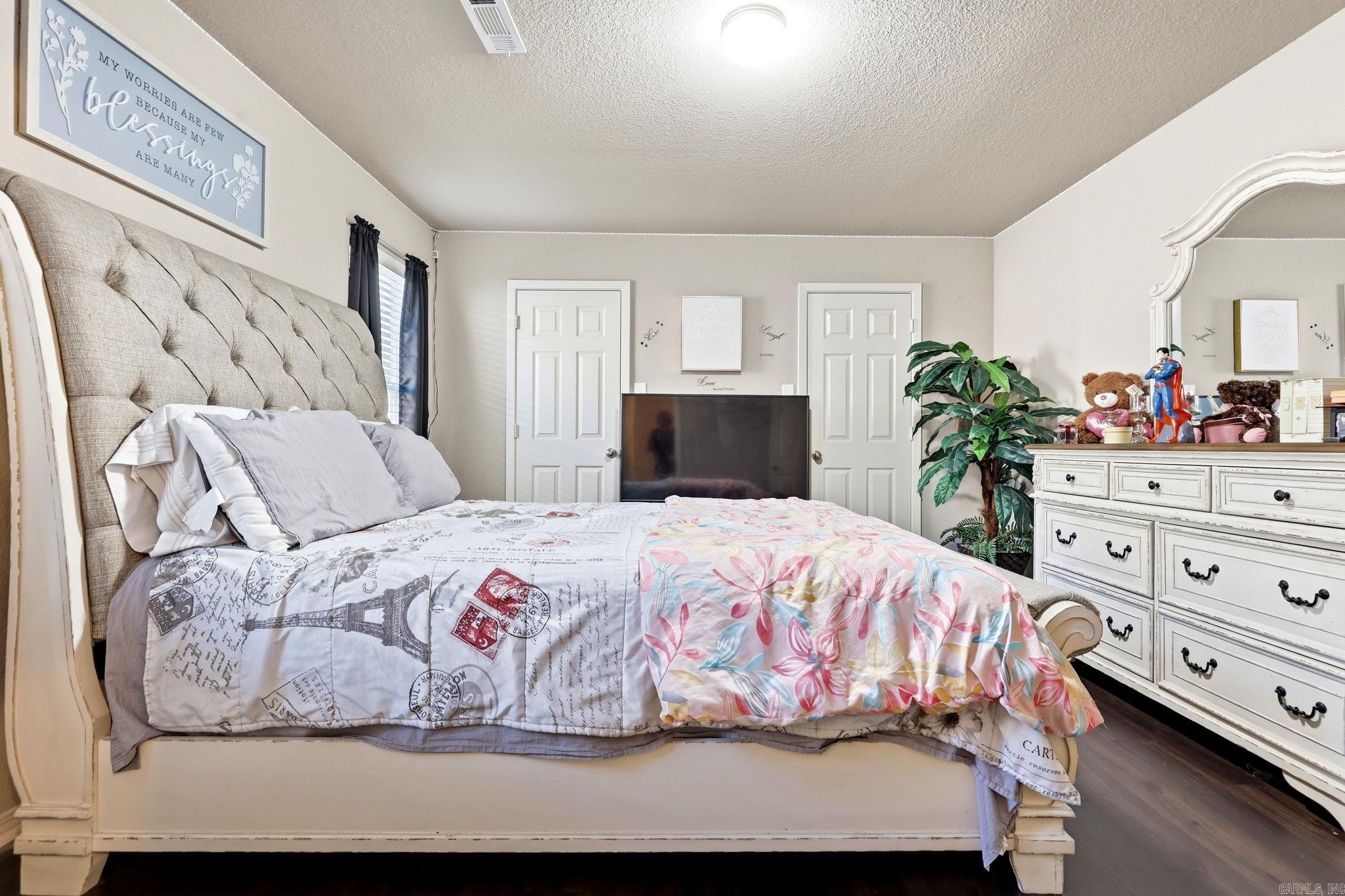 1089 Meadows Edge Drive Property Photo 13