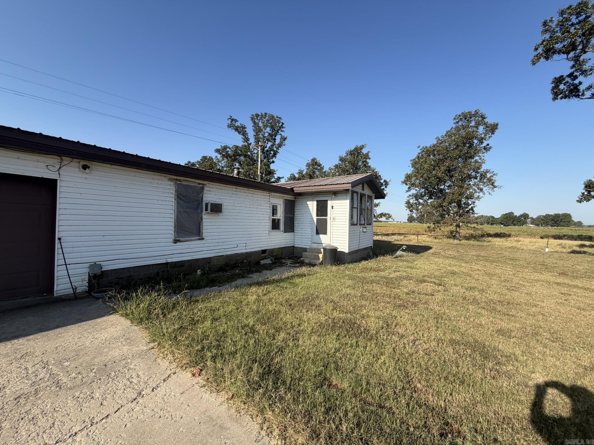 714 Clay 256 Property Photo 2