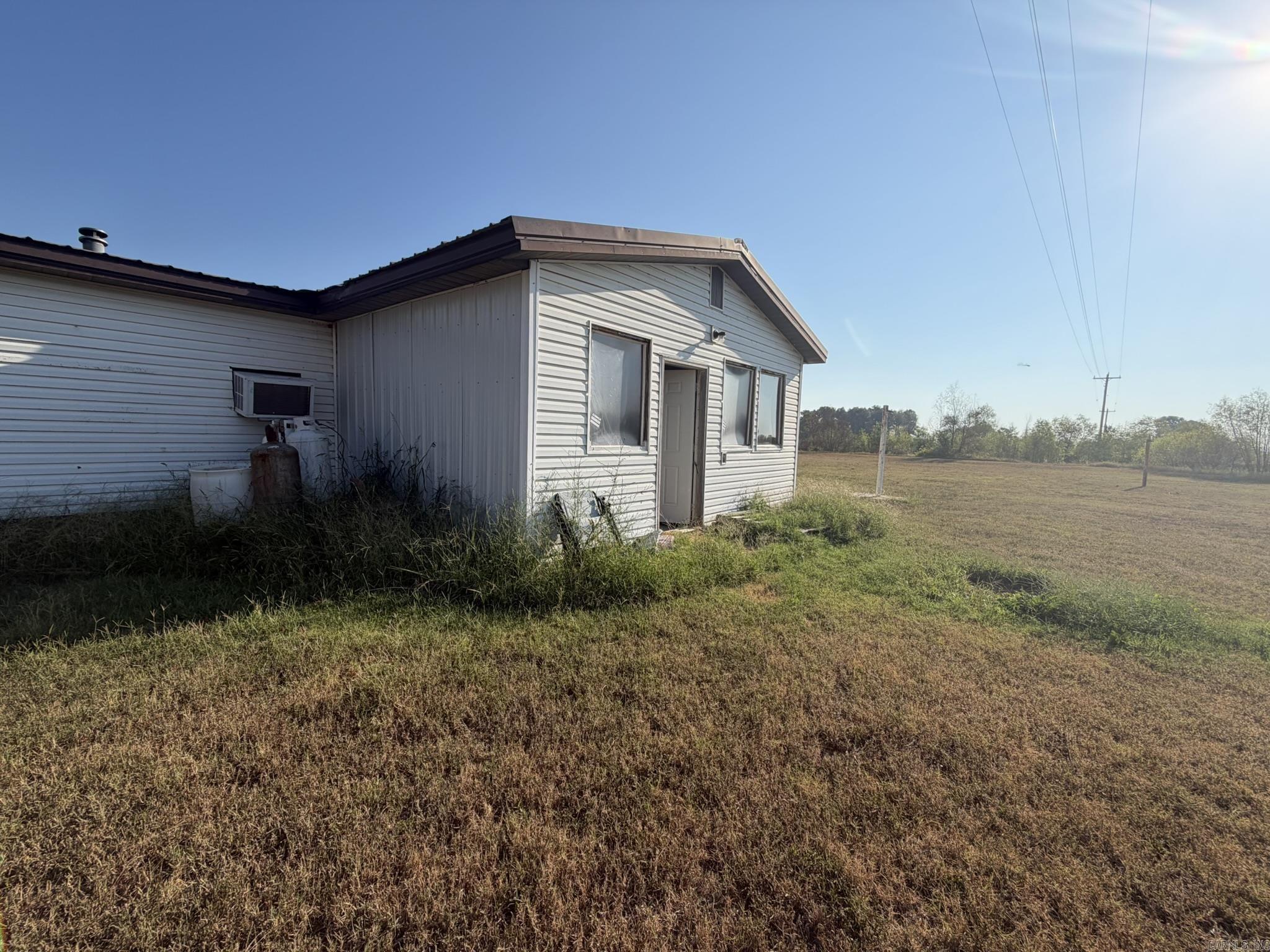 714 Clay 256 Property Photo 4