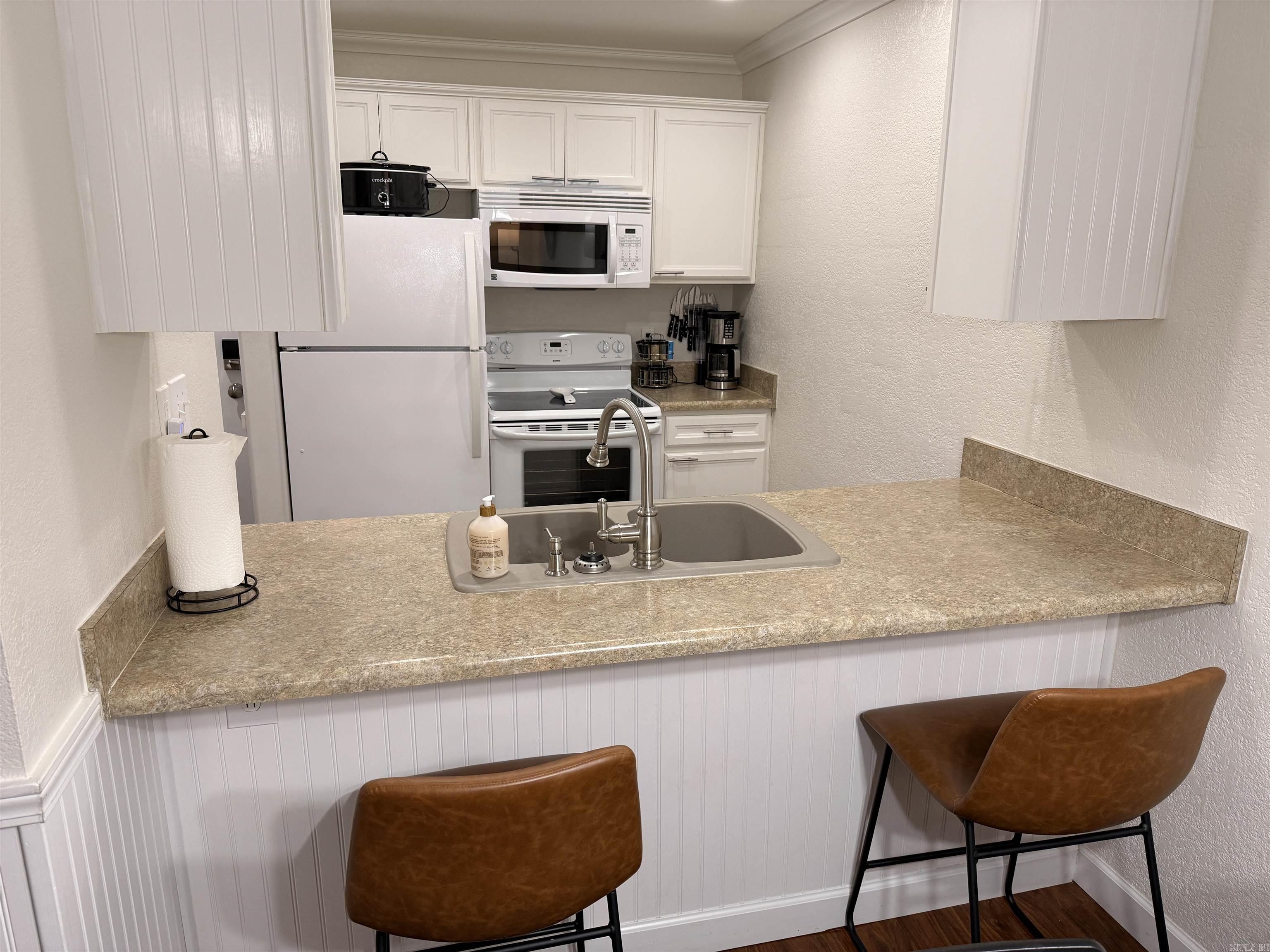 104 Chelsea Dr. #13 13 Property Photo 13
