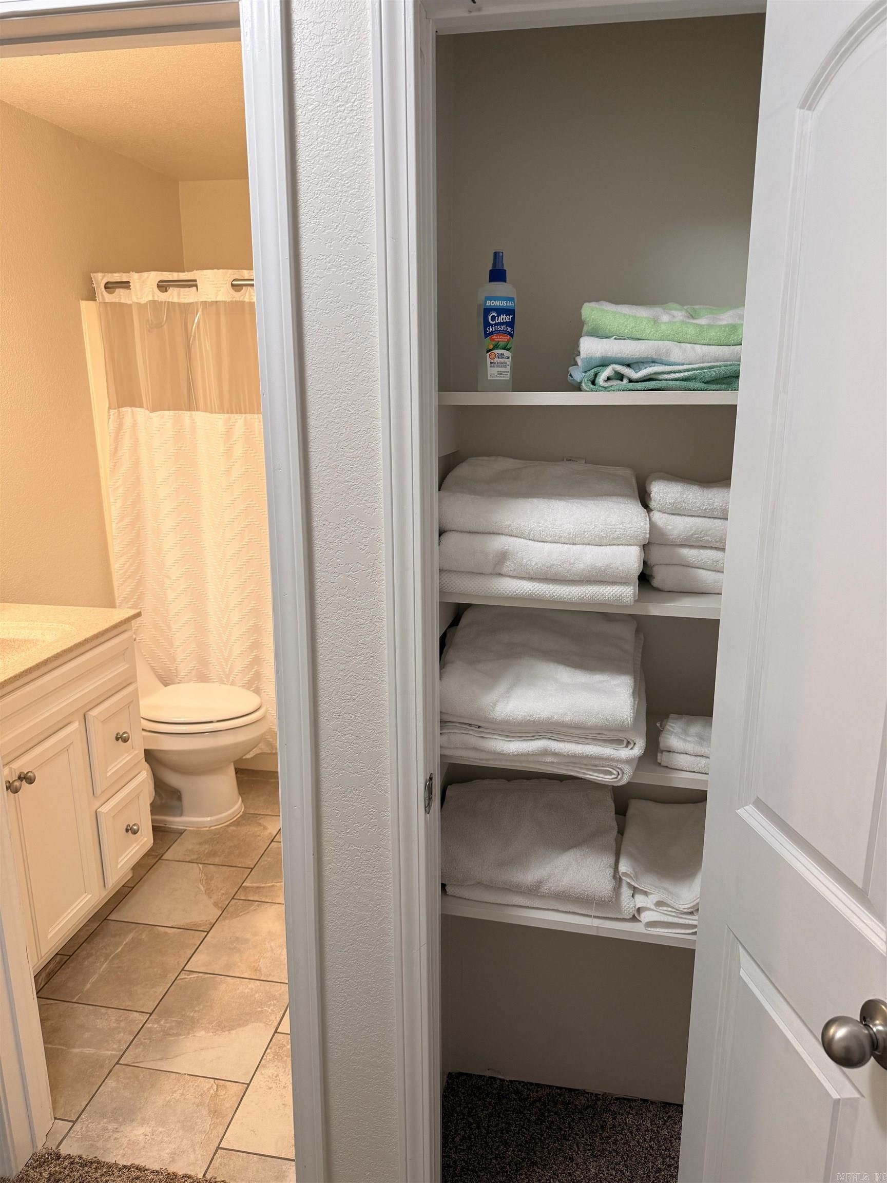 104 Chelsea Dr. #13 13 Property Photo 29