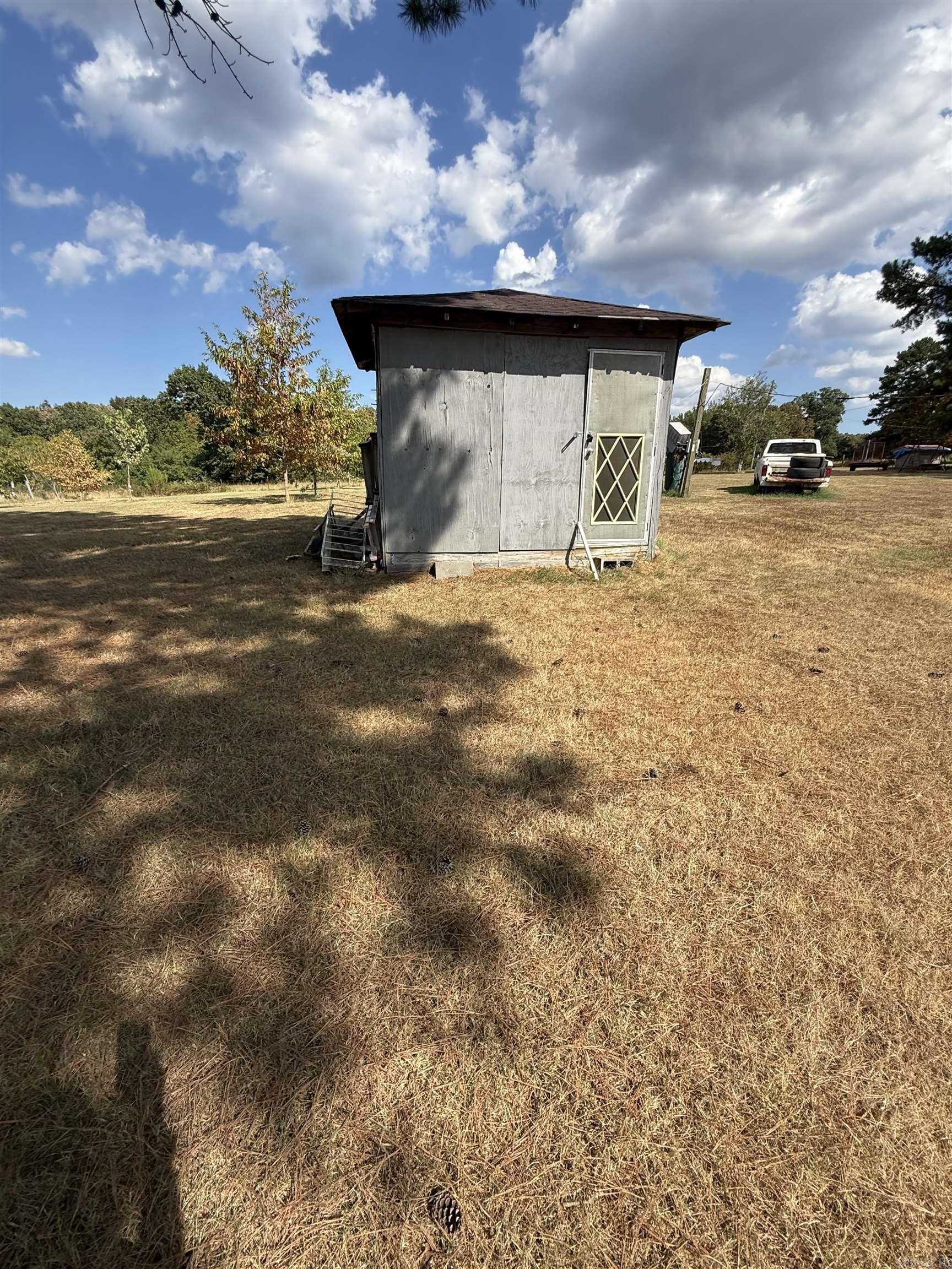 255 Berry Road Property Photo 15