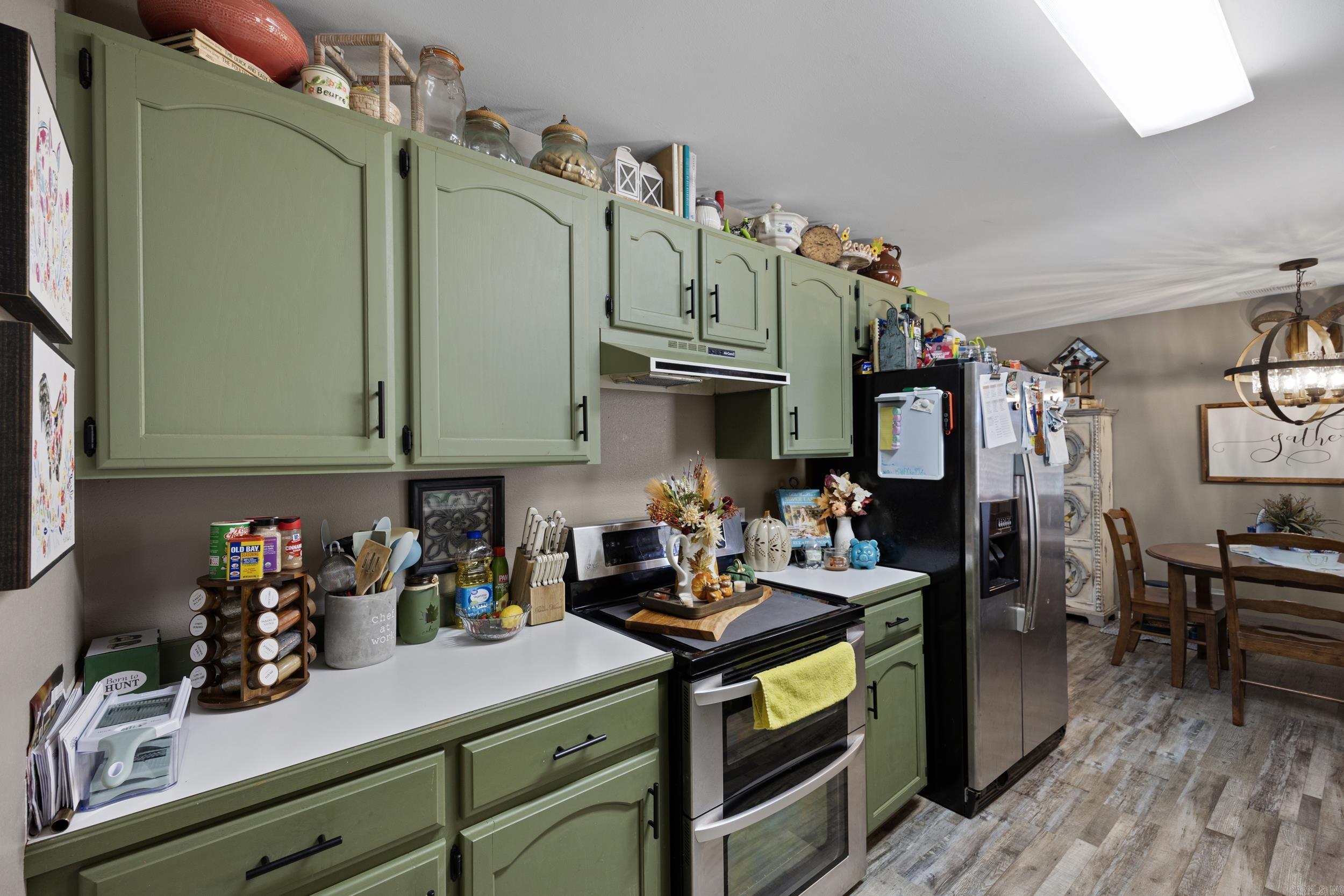 2111 S Ithaca Ave Property Photo 14