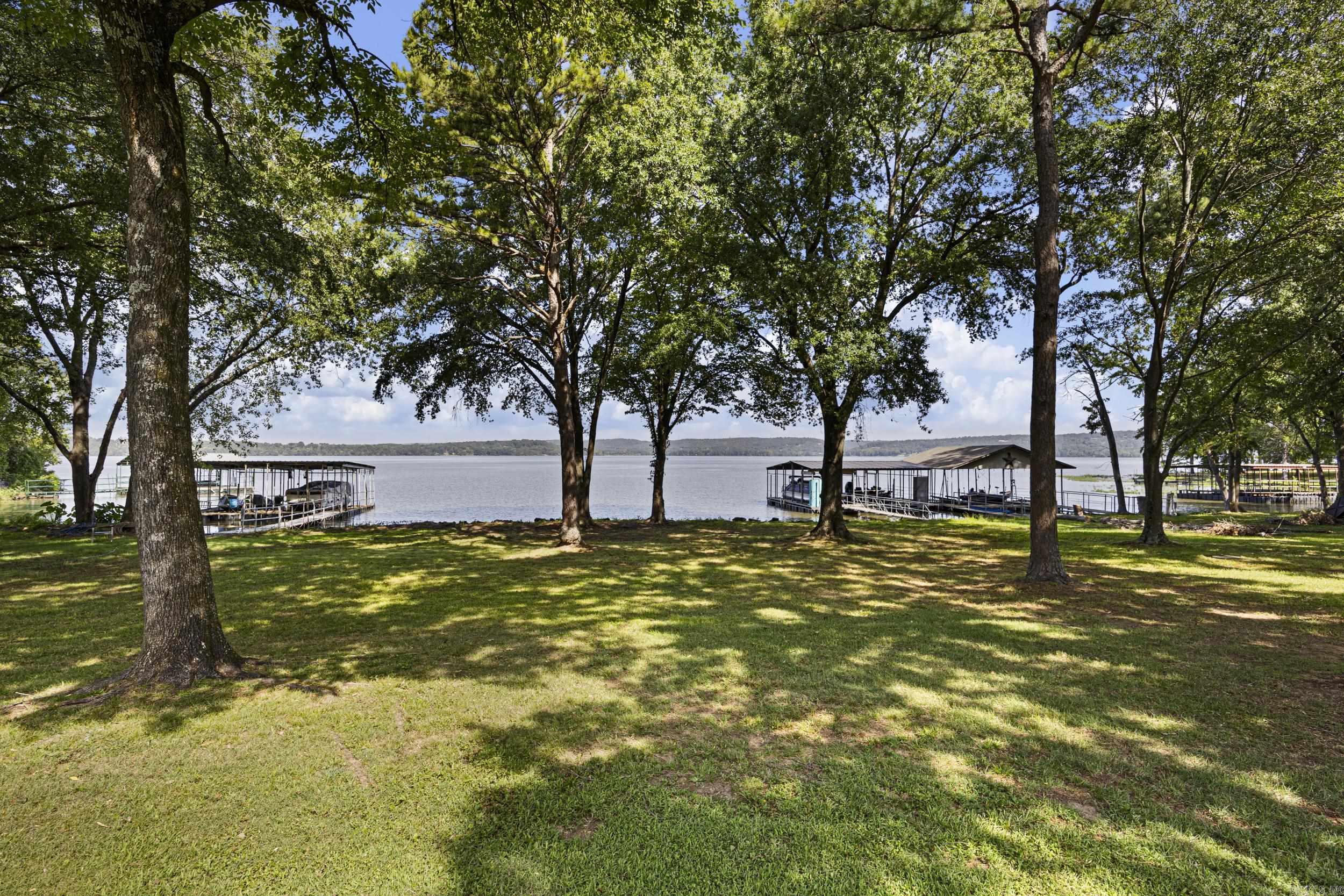 107 Pine Shore Ln Property Photo 45
