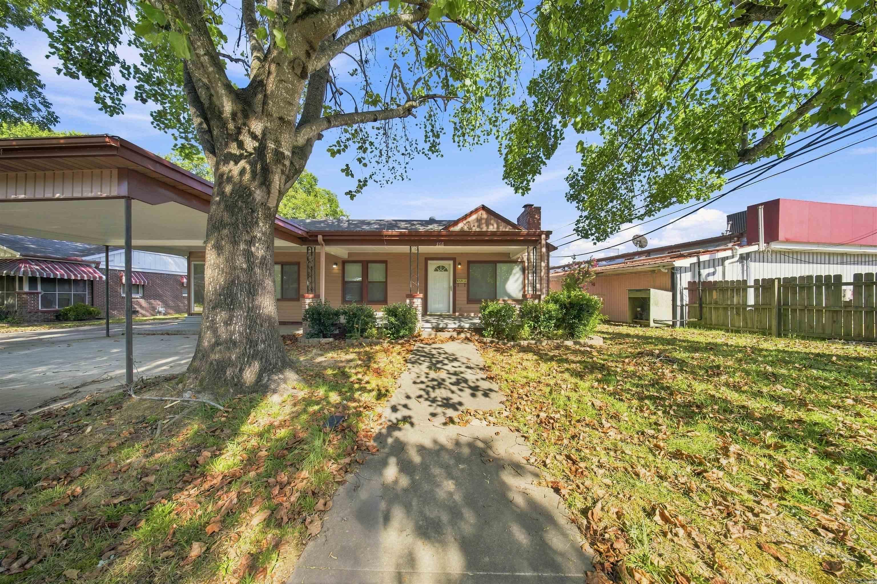 115 Crouch Property Photo 2