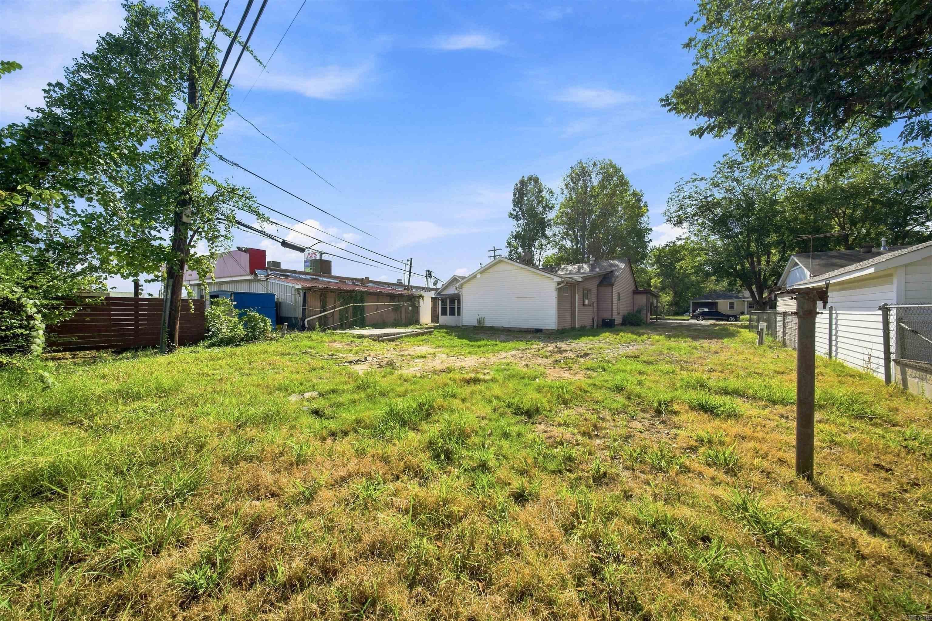 115 Crouch Property Photo 33