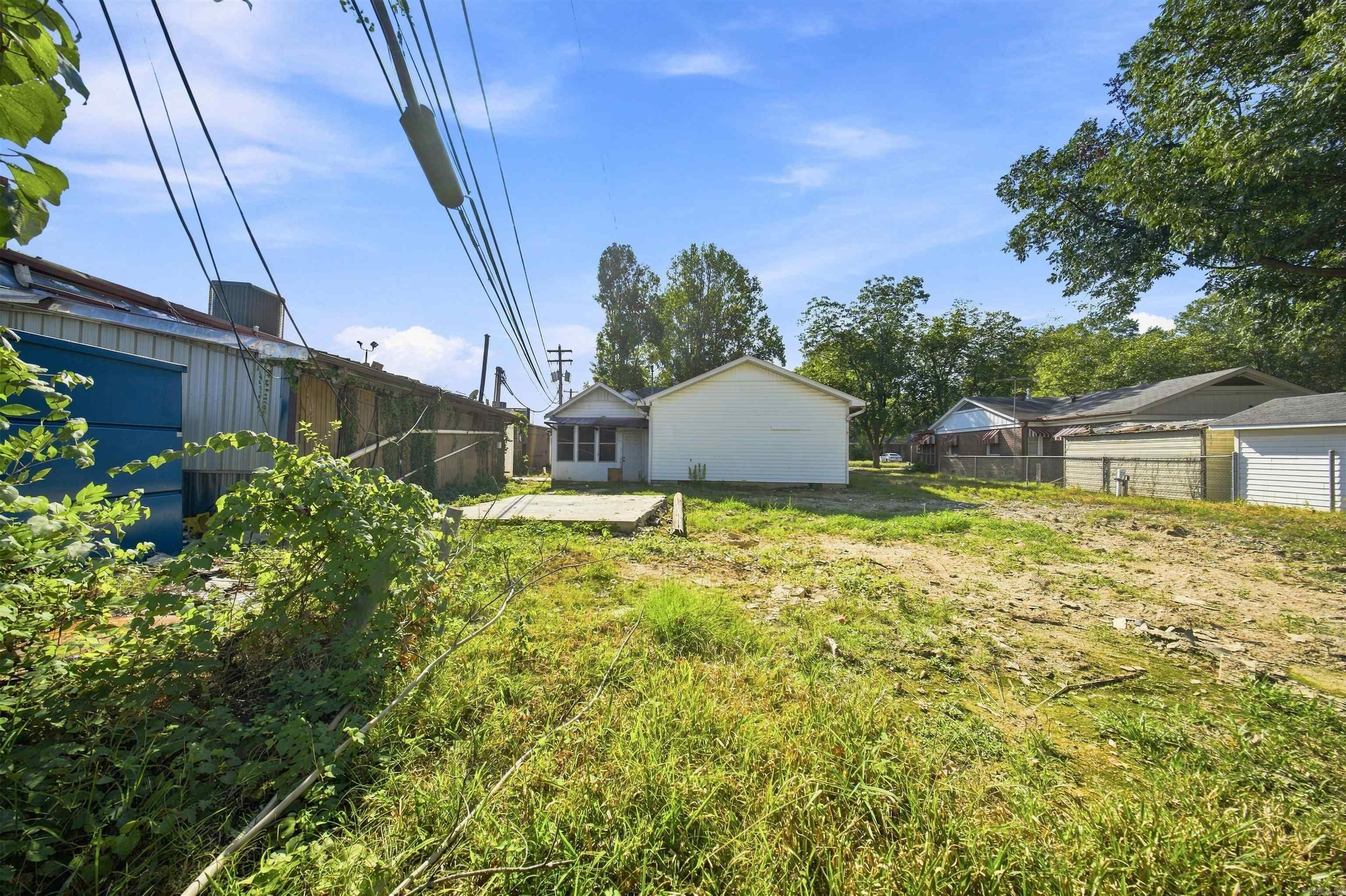 115 Crouch Property Photo 35