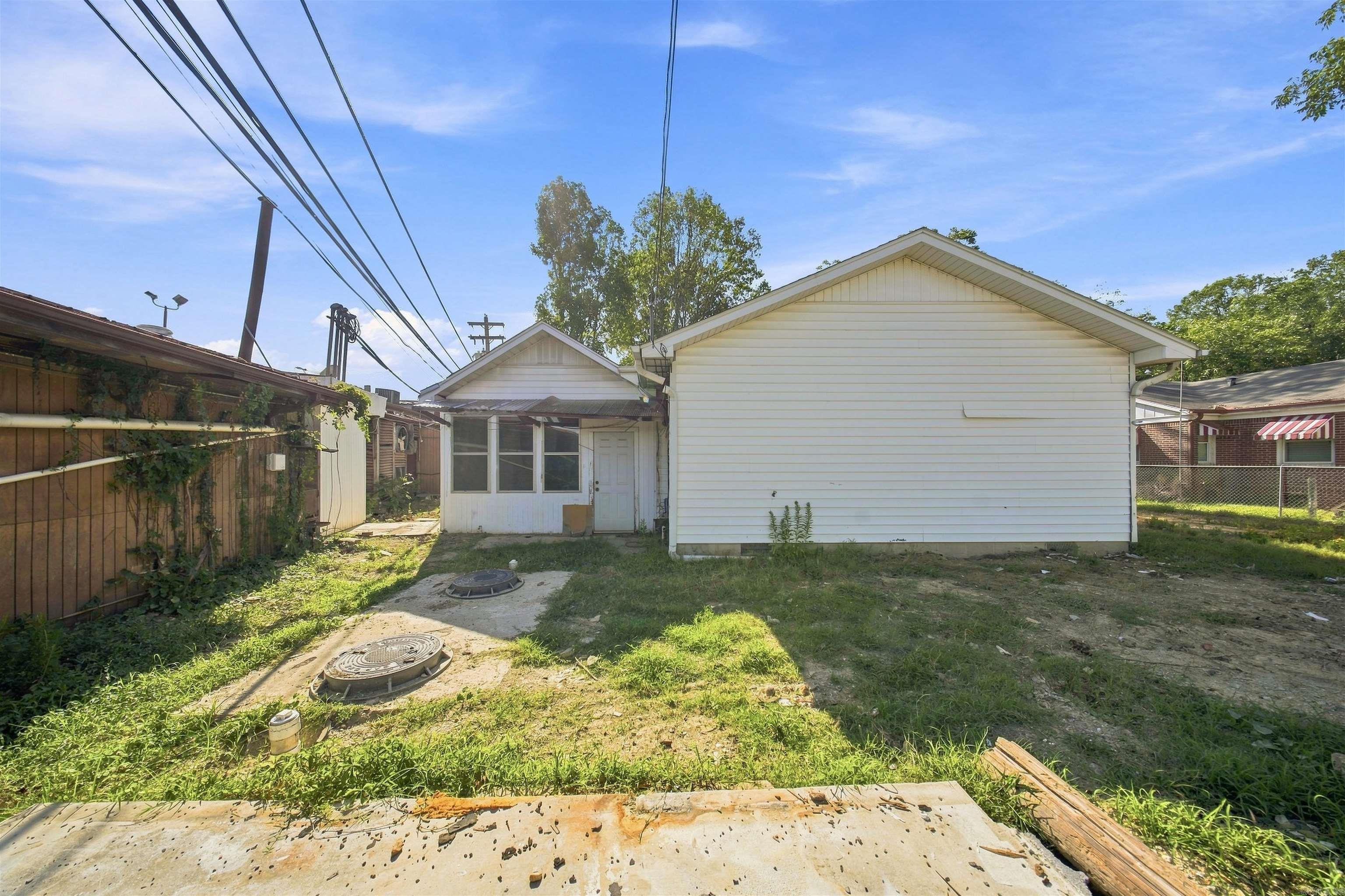 115 Crouch Property Photo 37