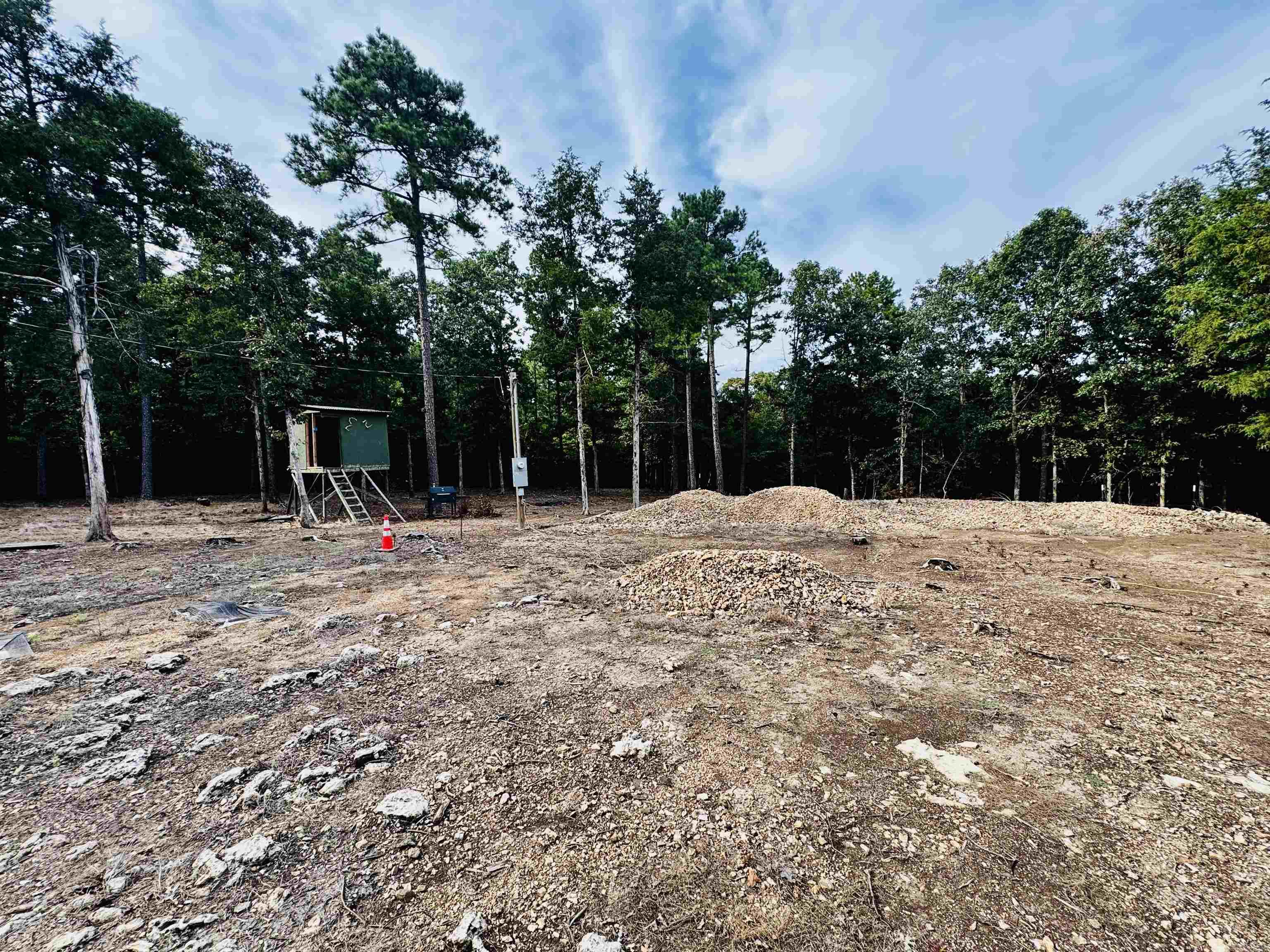 122 Tall Pine Lane Property Photo 3