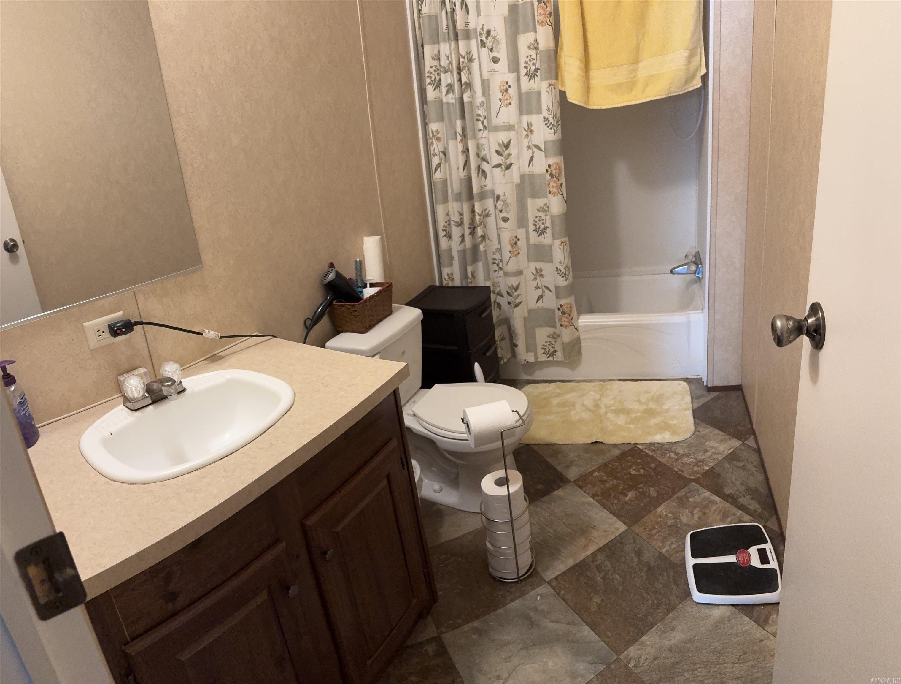 1100 Sunny Slope Road Property Photo 17