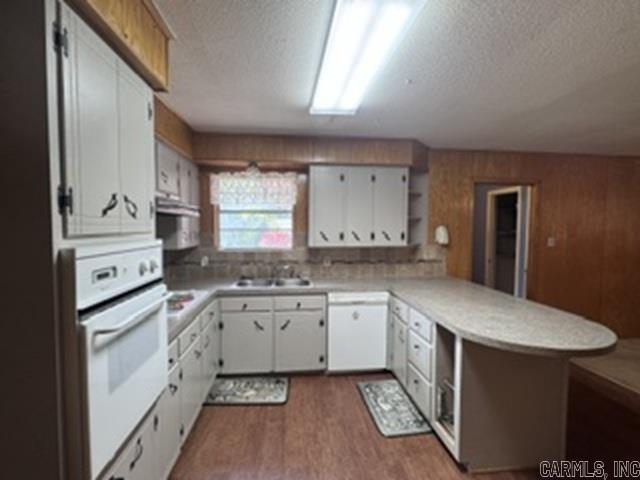 312 W Greenfield Drive Property Photo 2