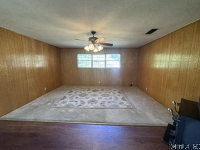 312 W Greenfield Drive Property Photo 5