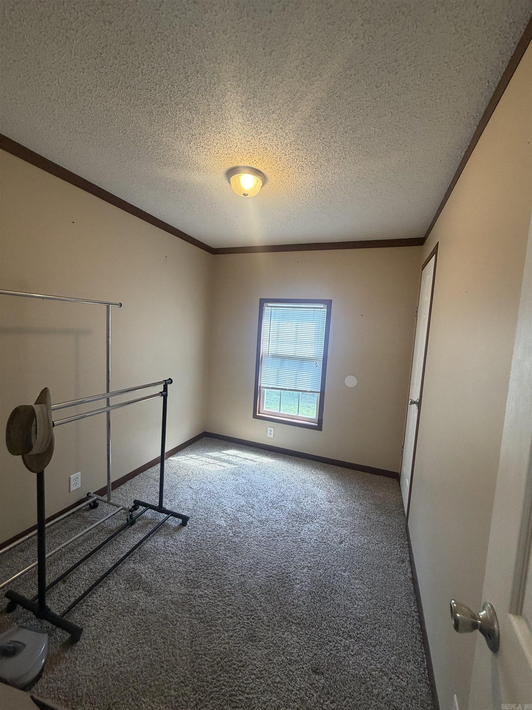 104 Deer Ridge Drive Property Photo 16