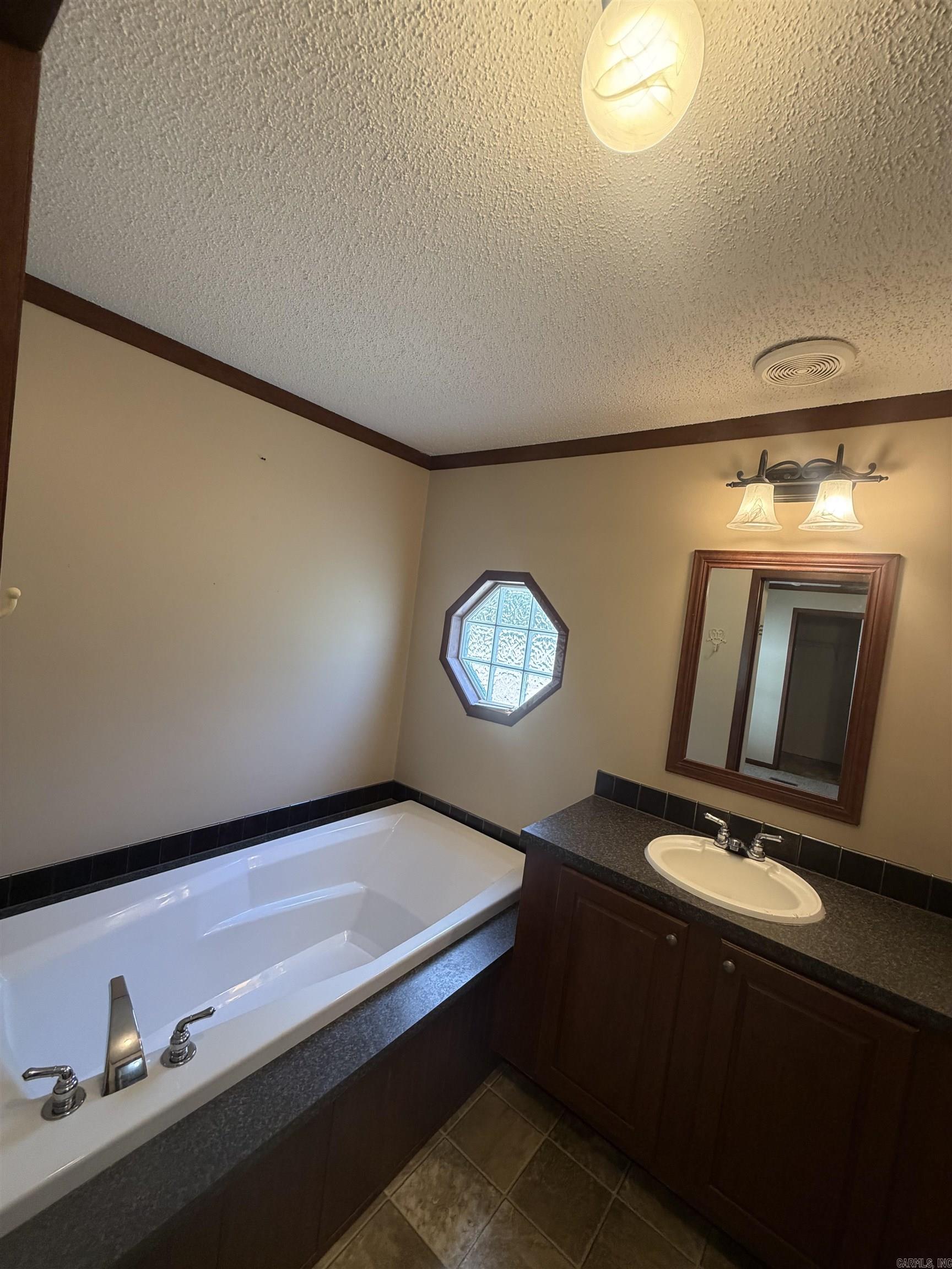 104 Deer Ridge Drive Property Photo 17