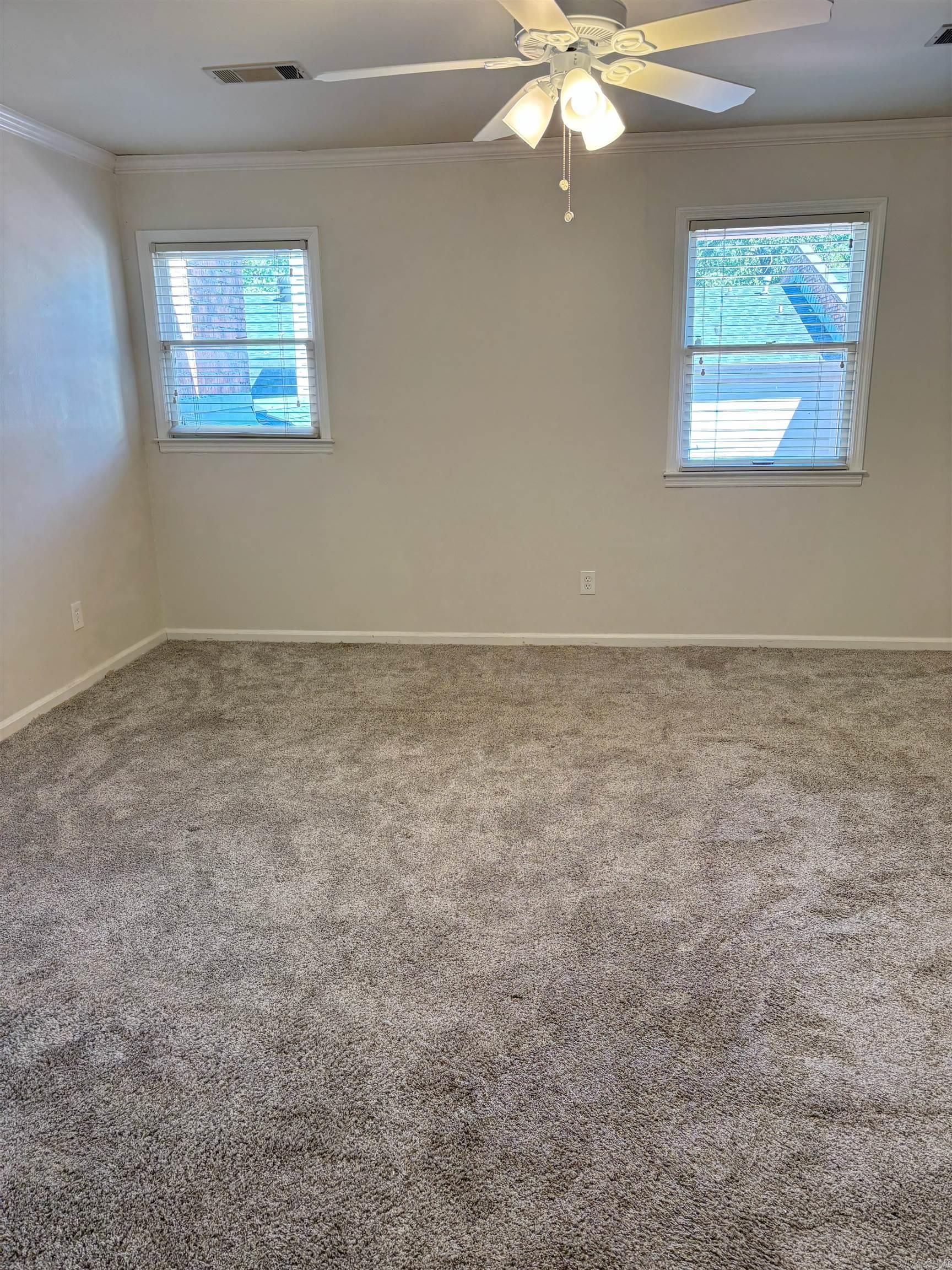 2200 Andover Ct #204 Property Photo 11