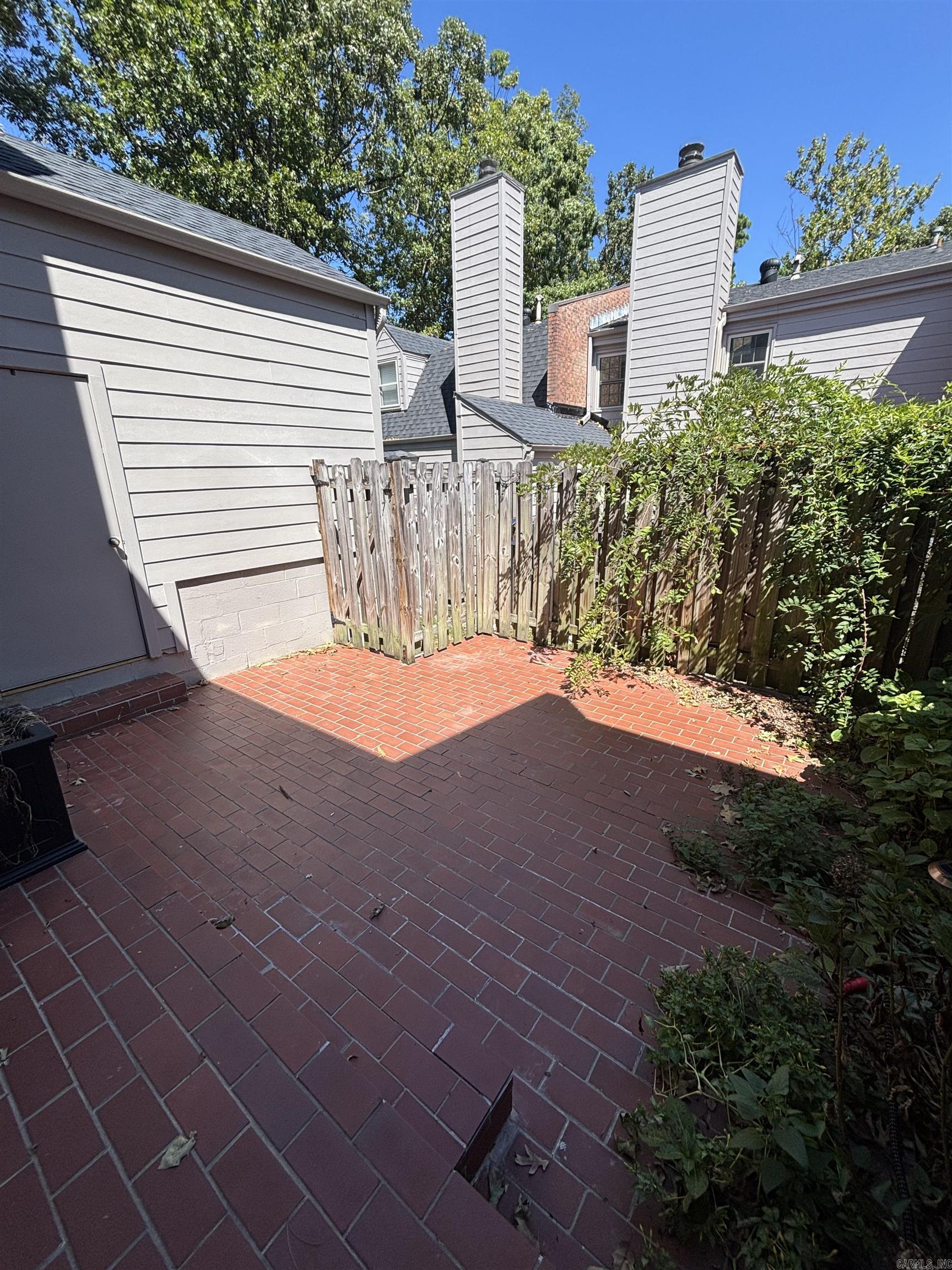 2200 Andover Ct #204 Property Photo 14