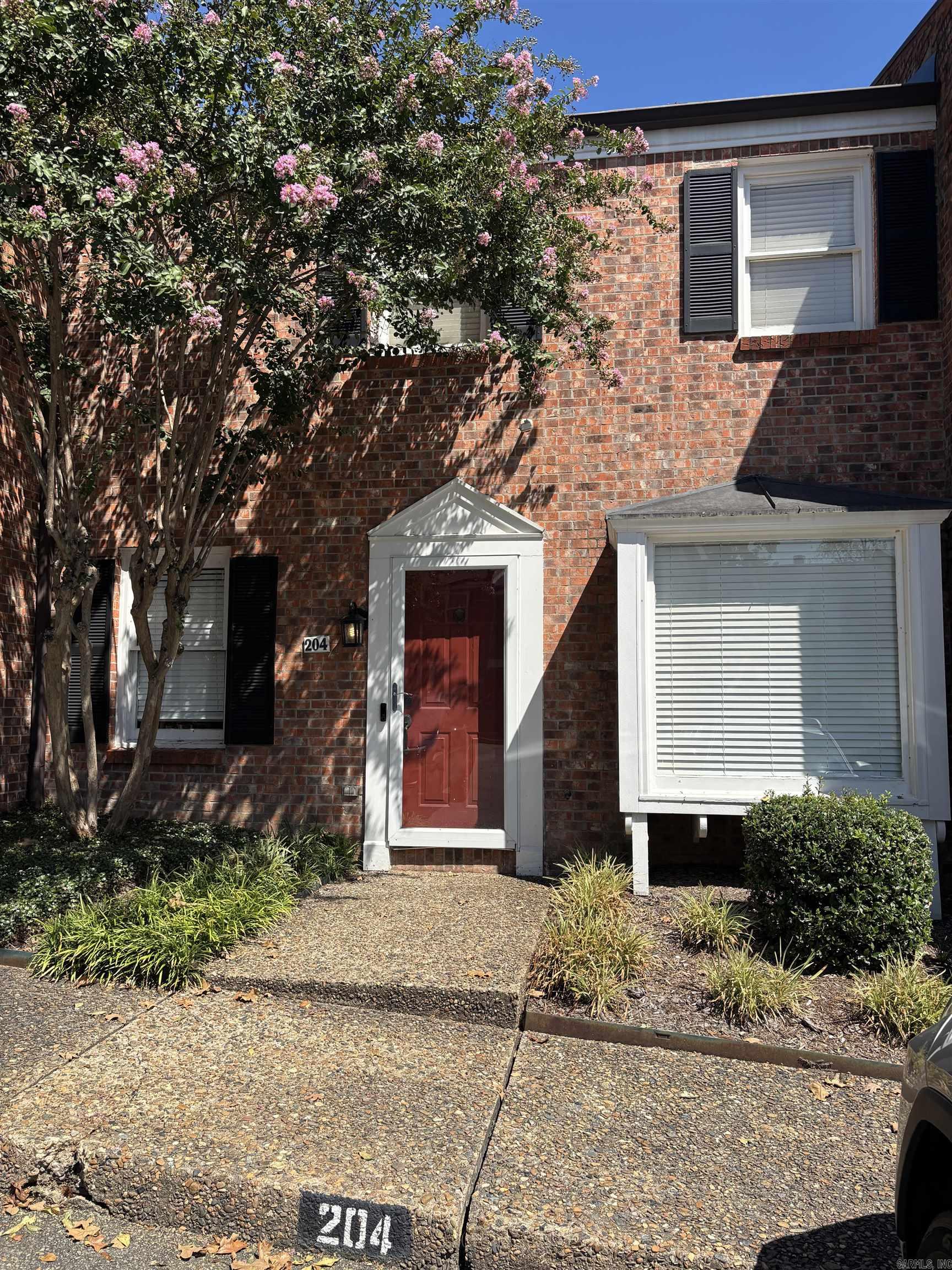2200 Andover Ct #204 Property Photo 15