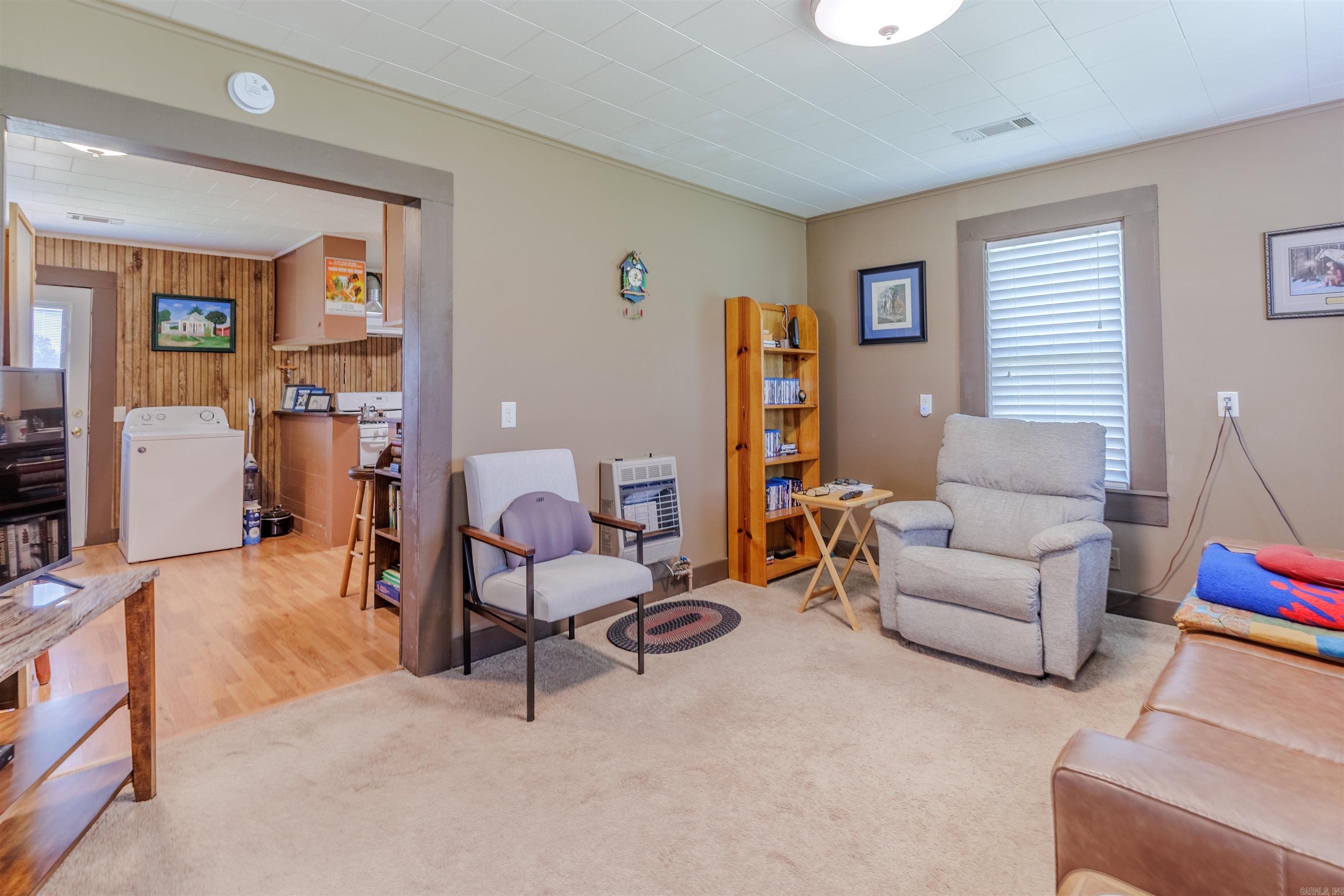 932 Cherry Hill Loop Property Photo 8