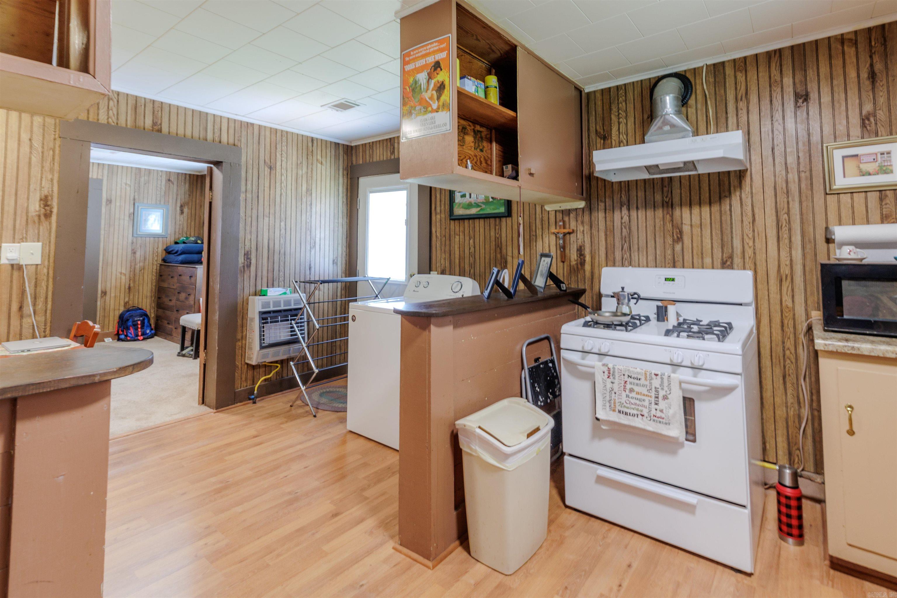 932 Cherry Hill Loop Property Photo 12