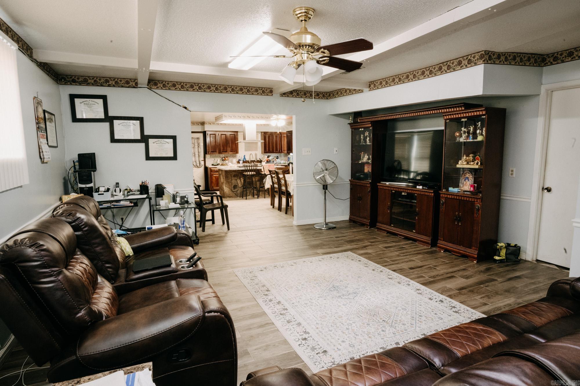 16600 Interstate 30 Property Photo 16