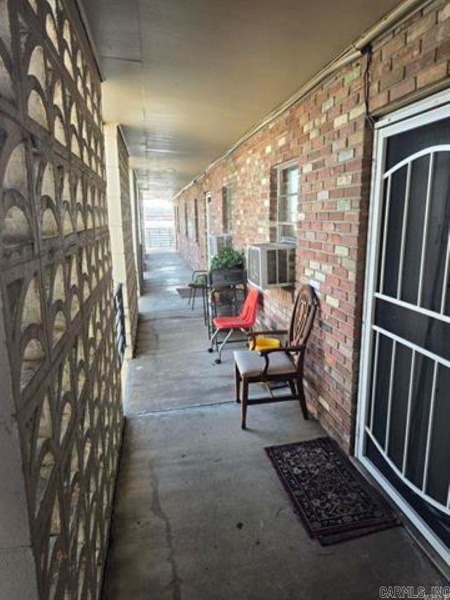 1600 Brentwood Drive Property Photo 4