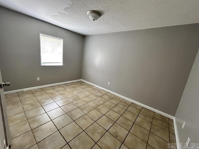 1600 Brentwood Drive Property Photo 8