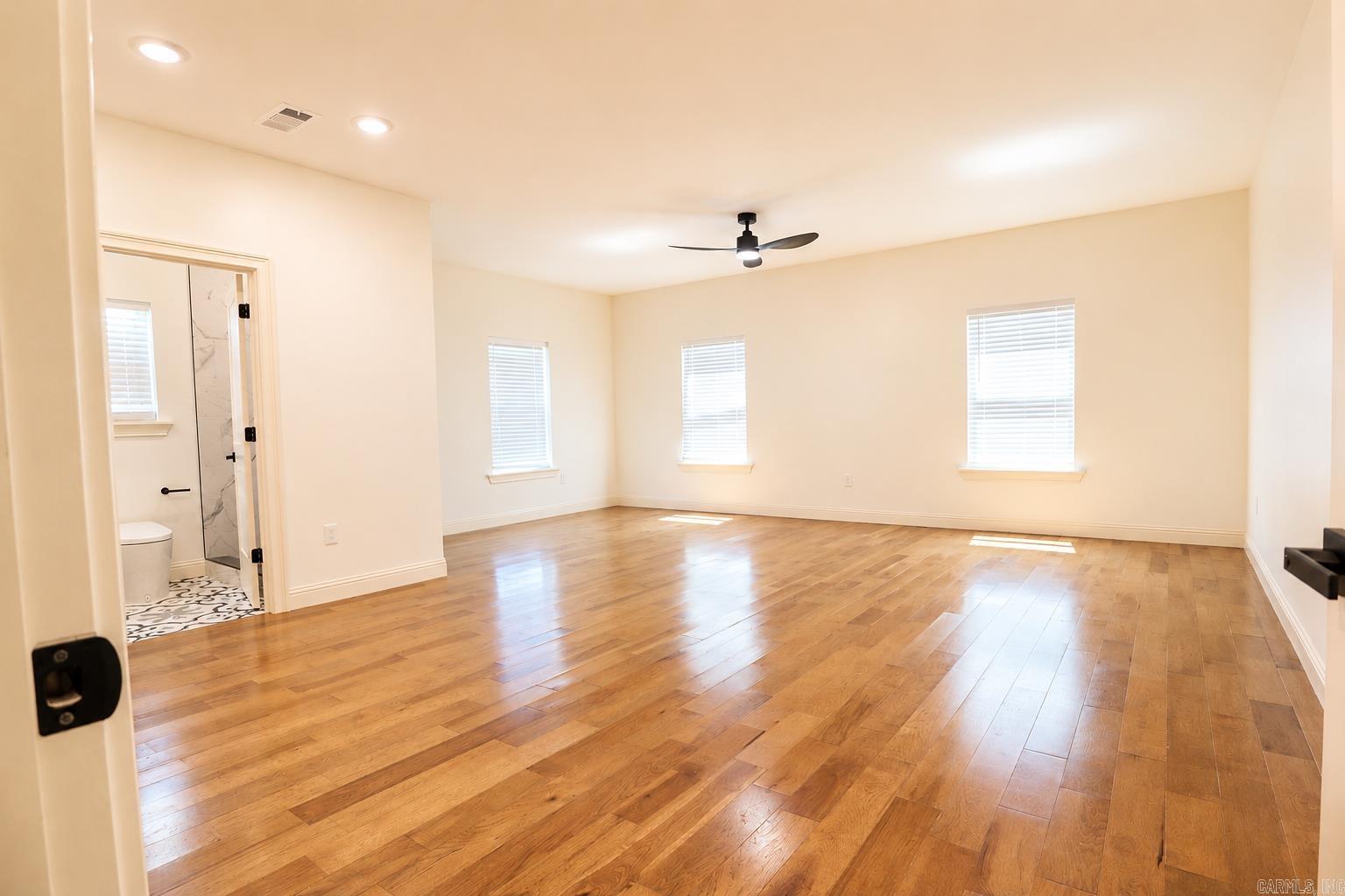 11214 Jamestown Drive Property Photo 28