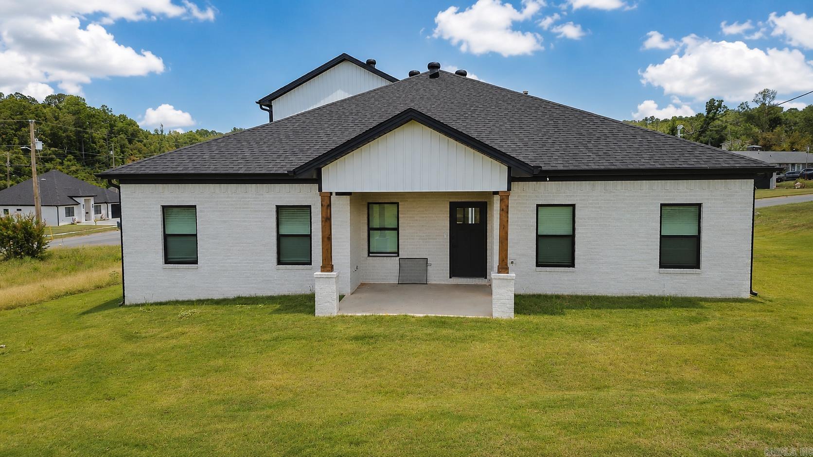 11214 Jamestown Drive Property Photo 33