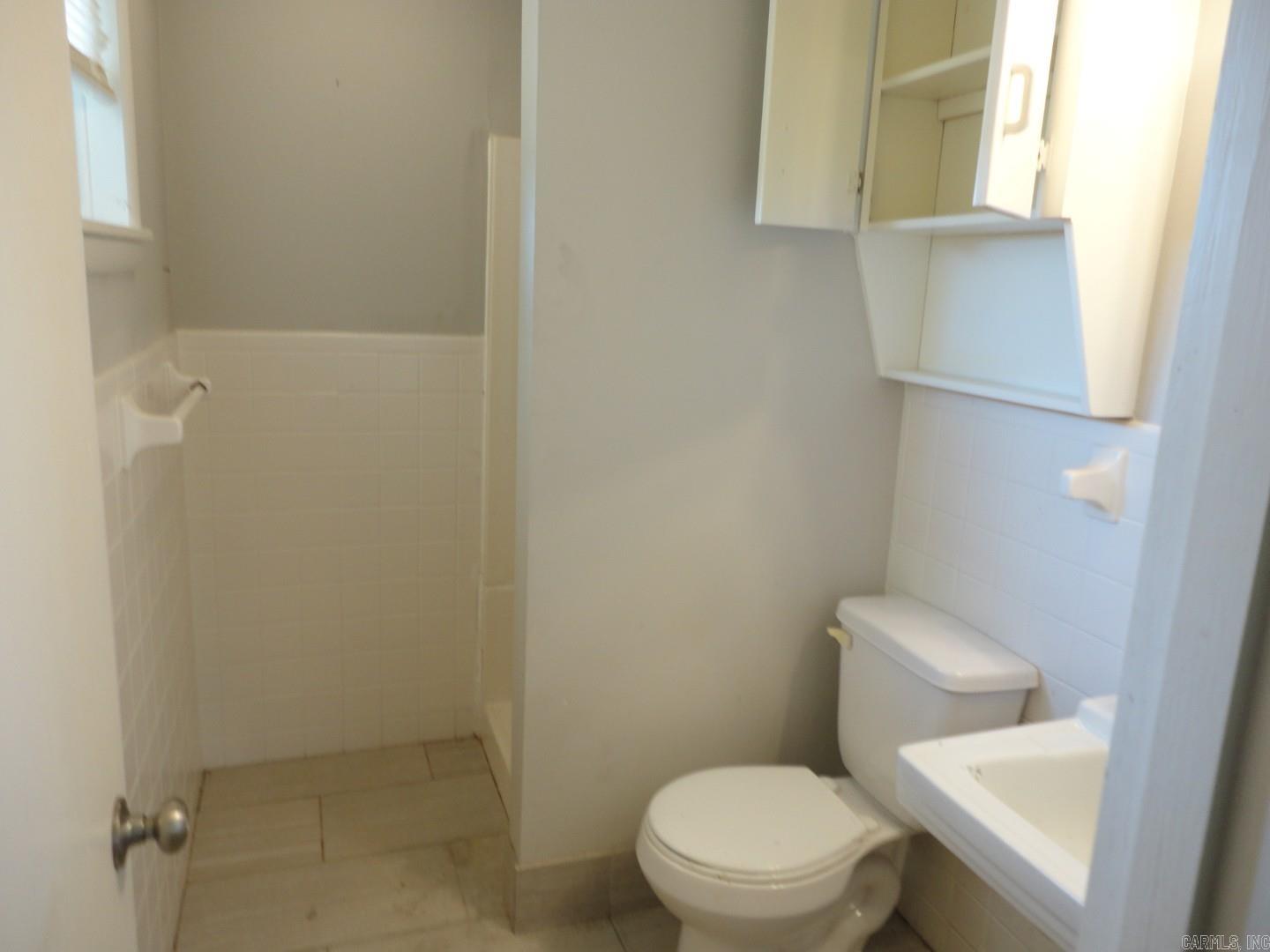 2415 E Republican Road Property Photo 11