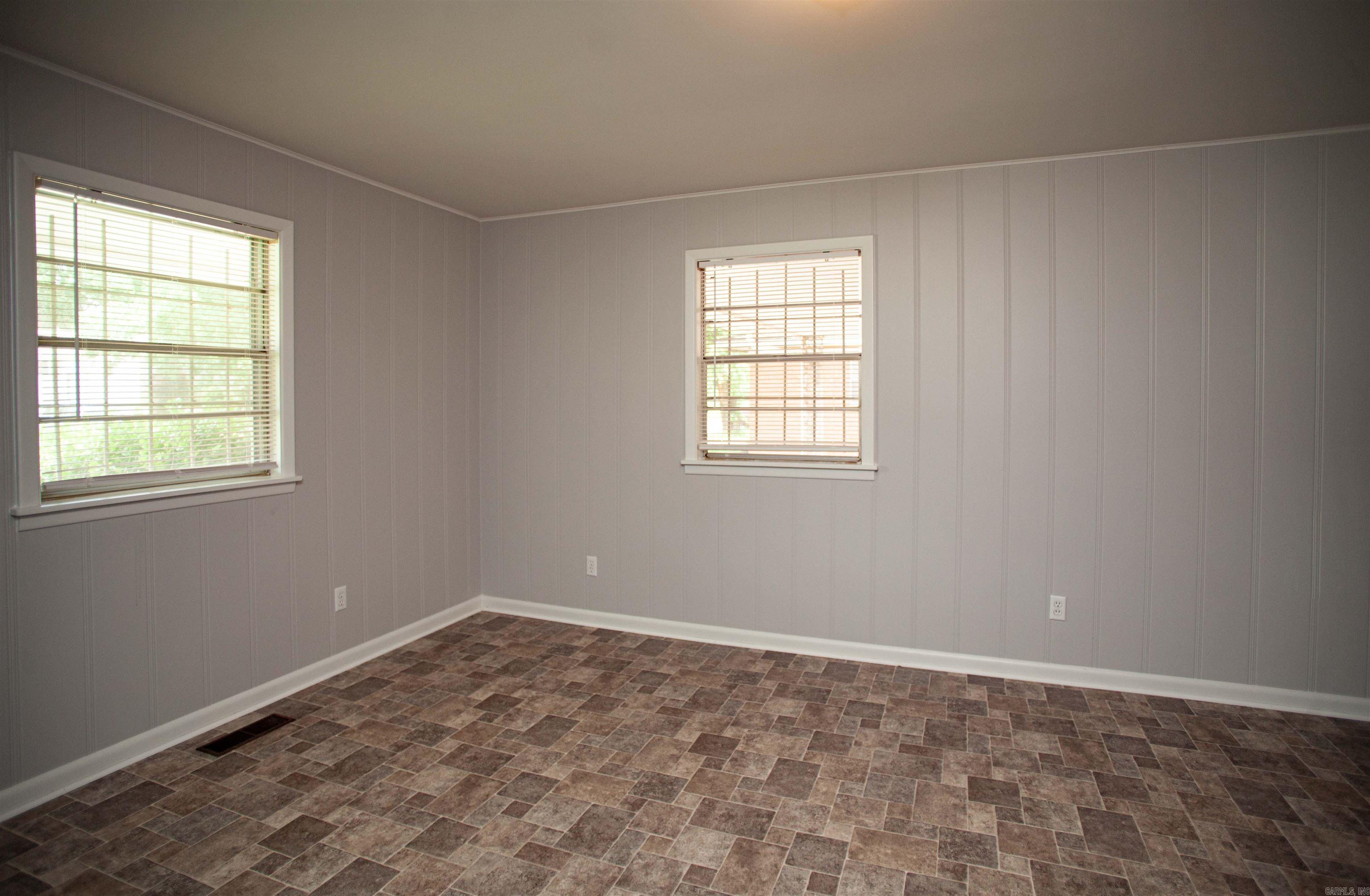 6609 Sandpiper Drive Property Photo 3