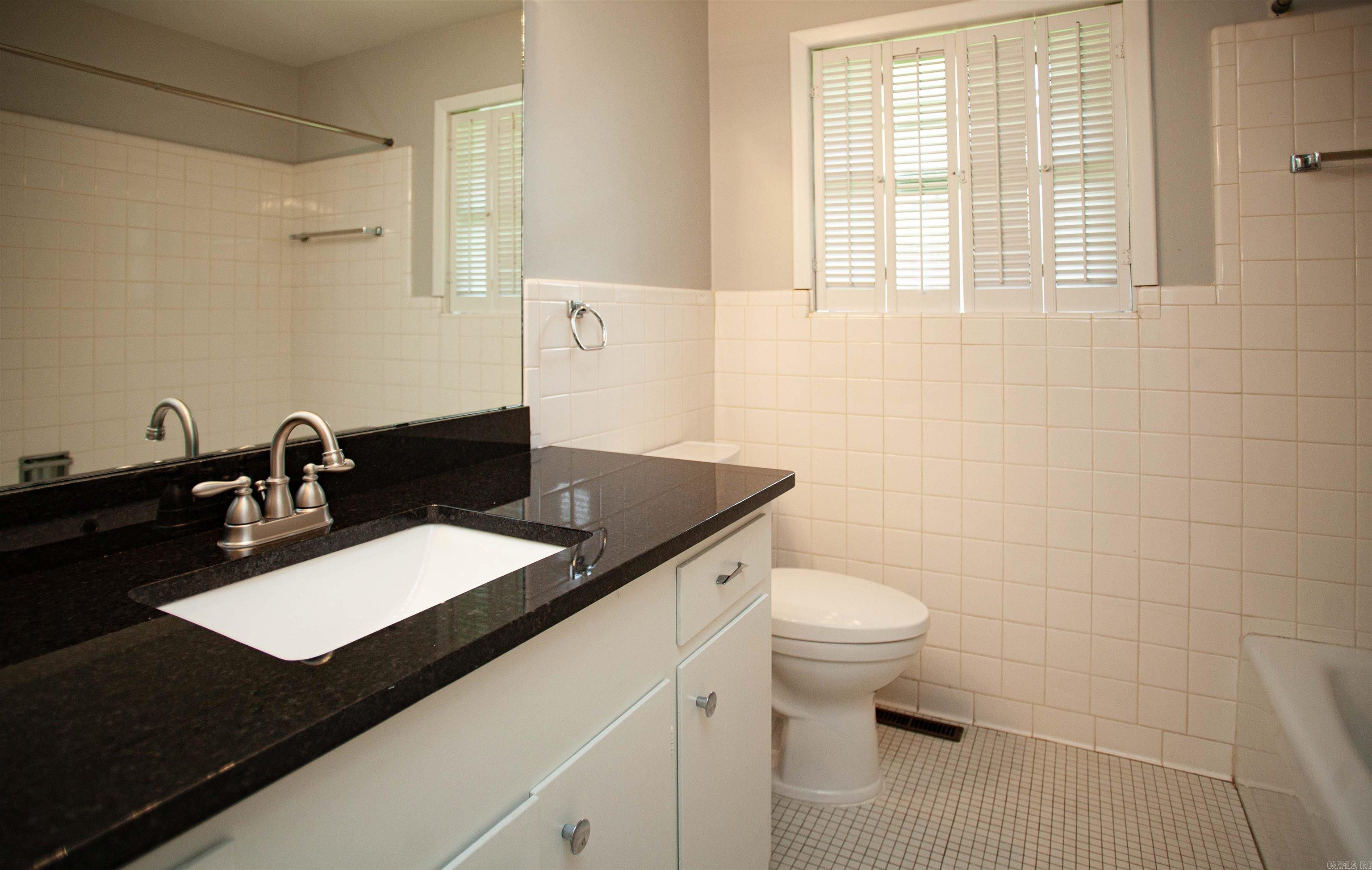 6609 Sandpiper Drive Property Photo 7