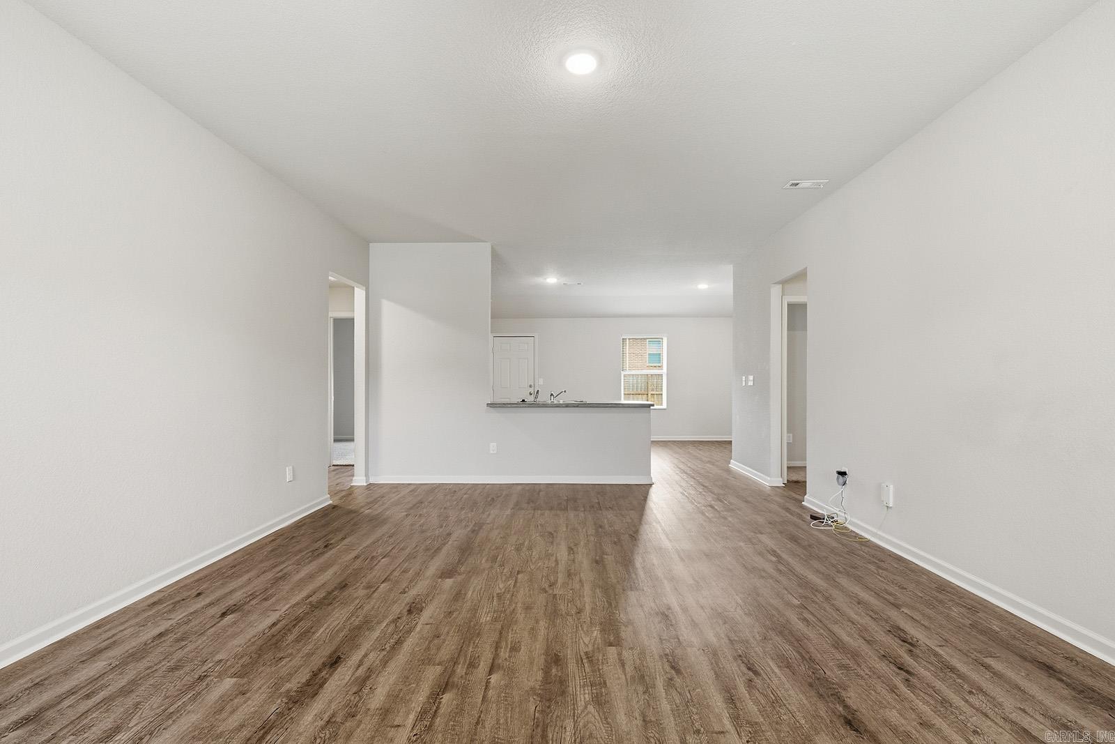 1110 Rockwell Drive Property Photo 3