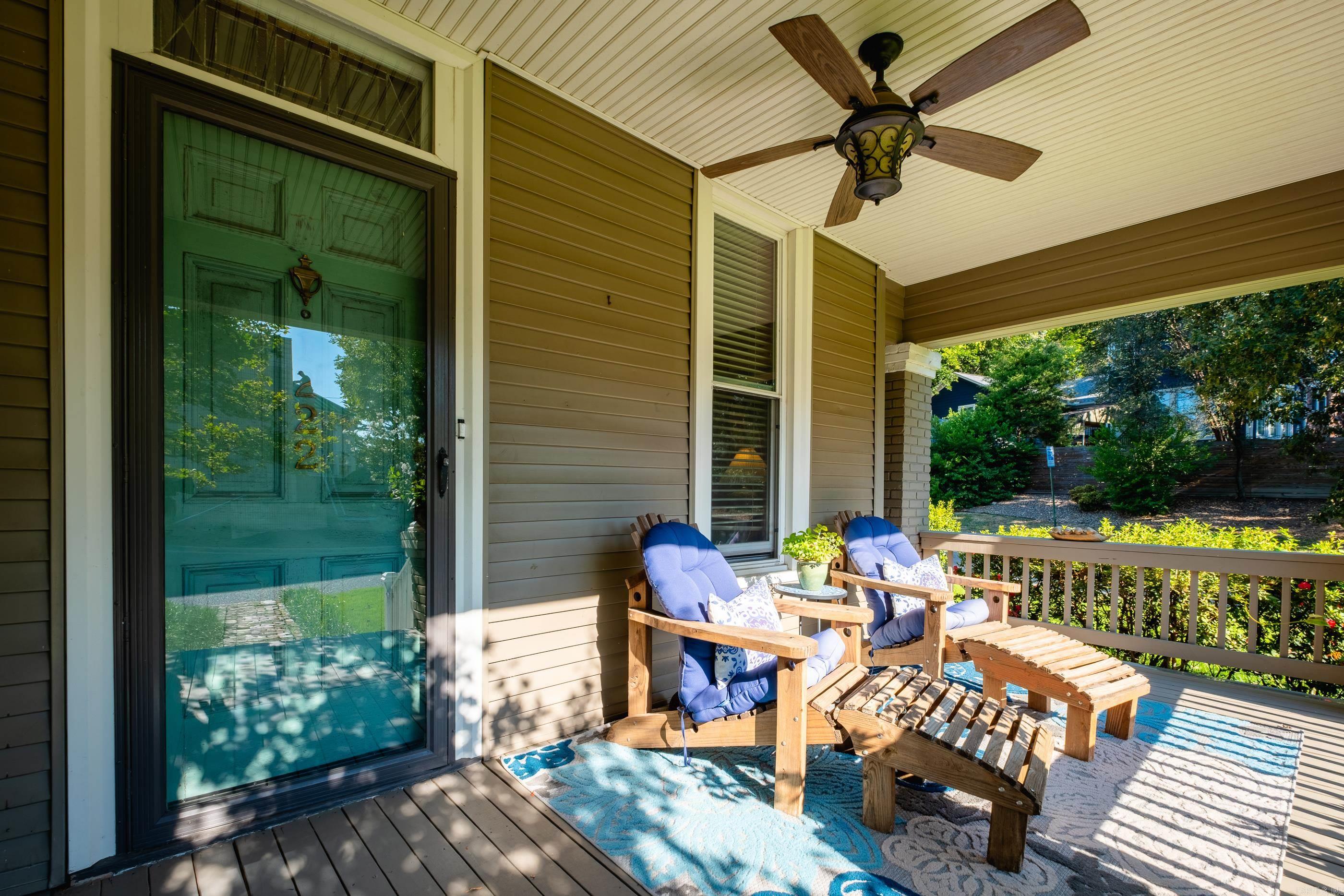 1222 N Harrison Street Property Photo 8