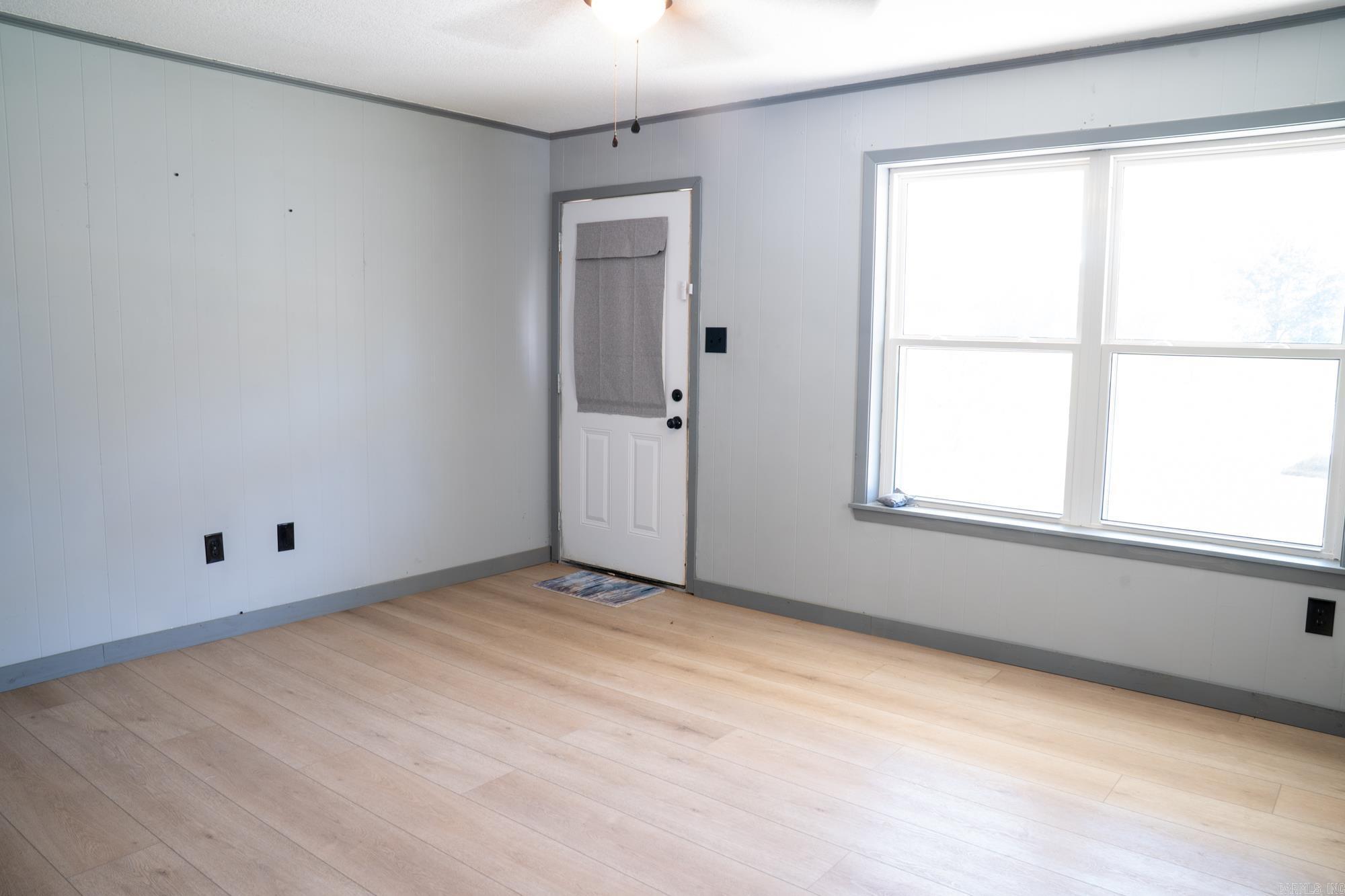 205 N Ash Property Photo 26