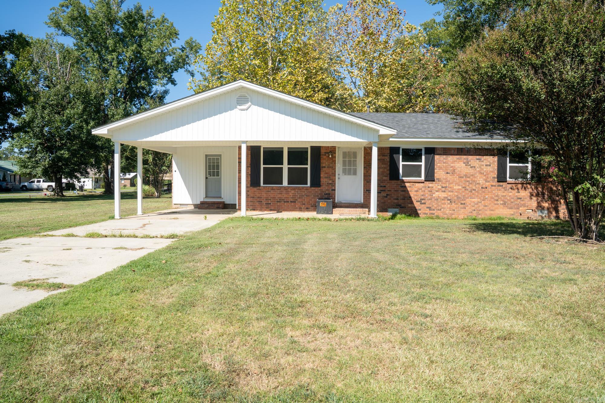 205 N Ash Property Photo 29
