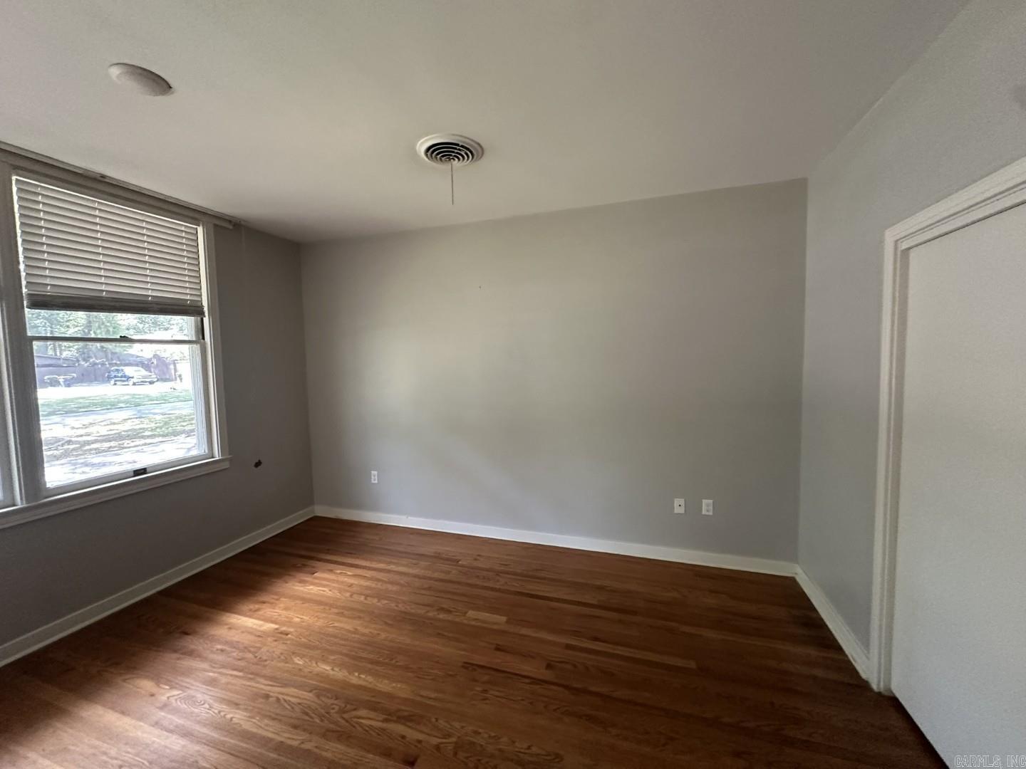 3615 S Poplar Street Property Photo 23
