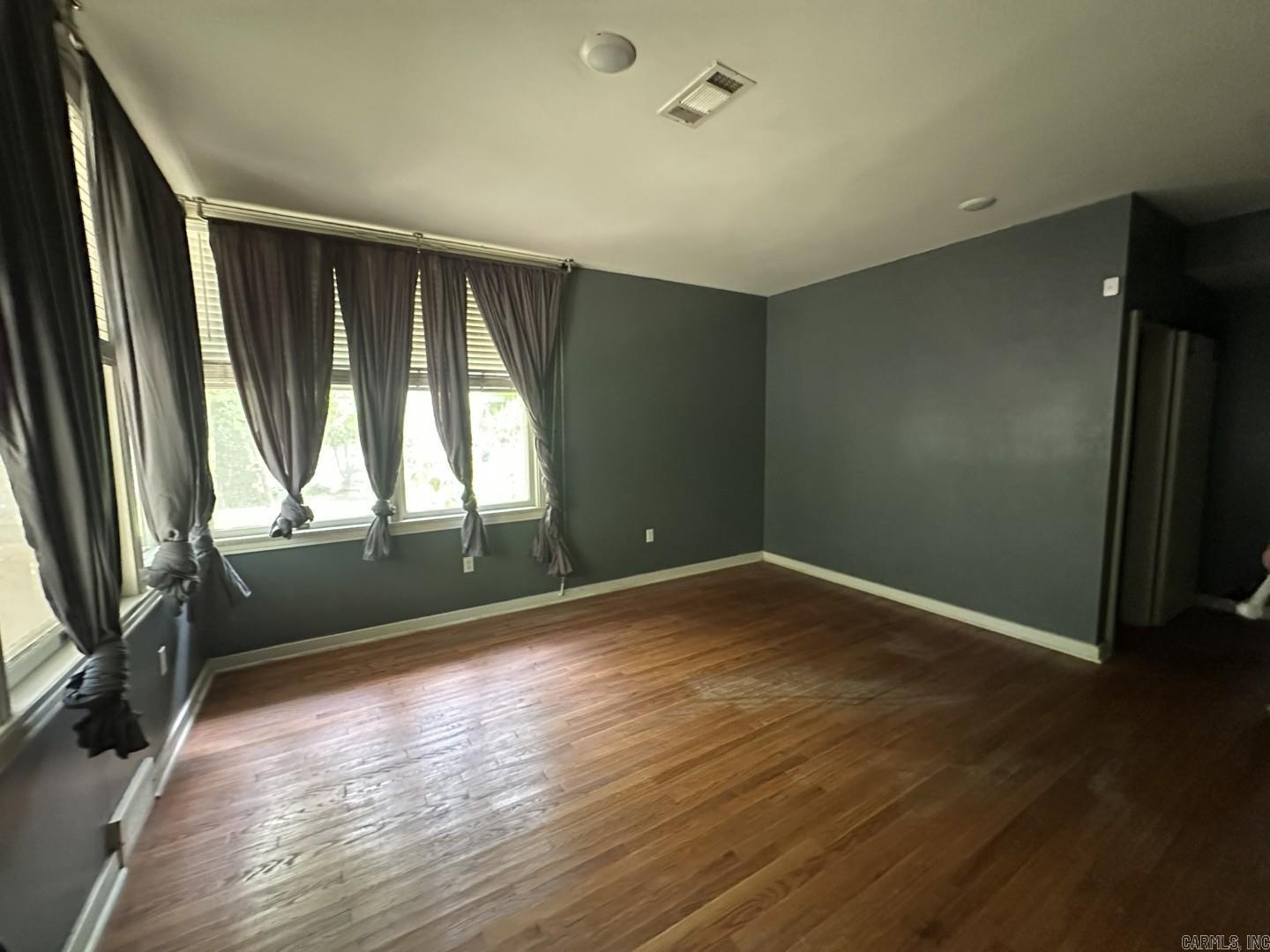 3615 S Poplar Street Property Photo 28