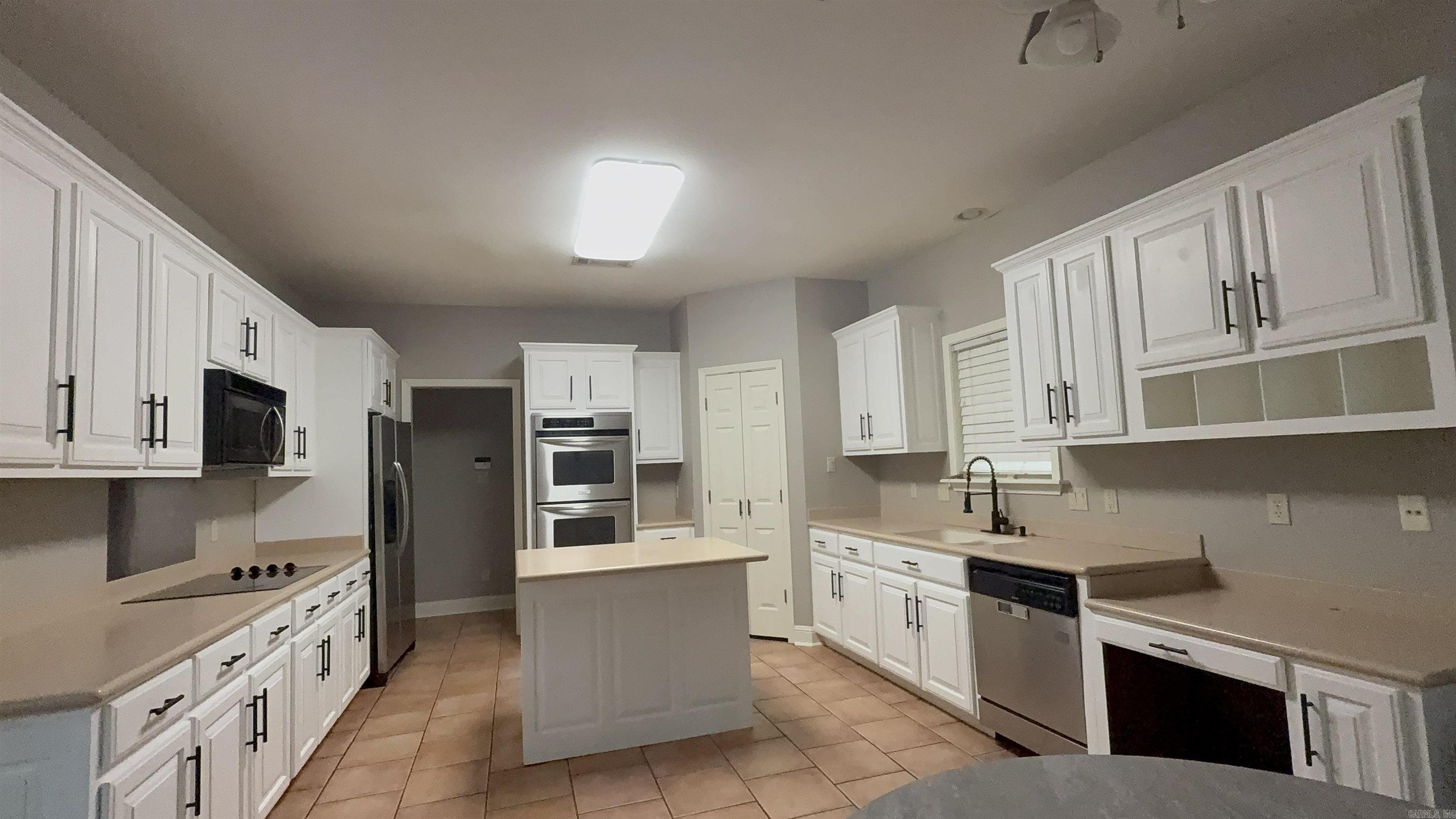 14 Birnamwood Street Property Photo 5