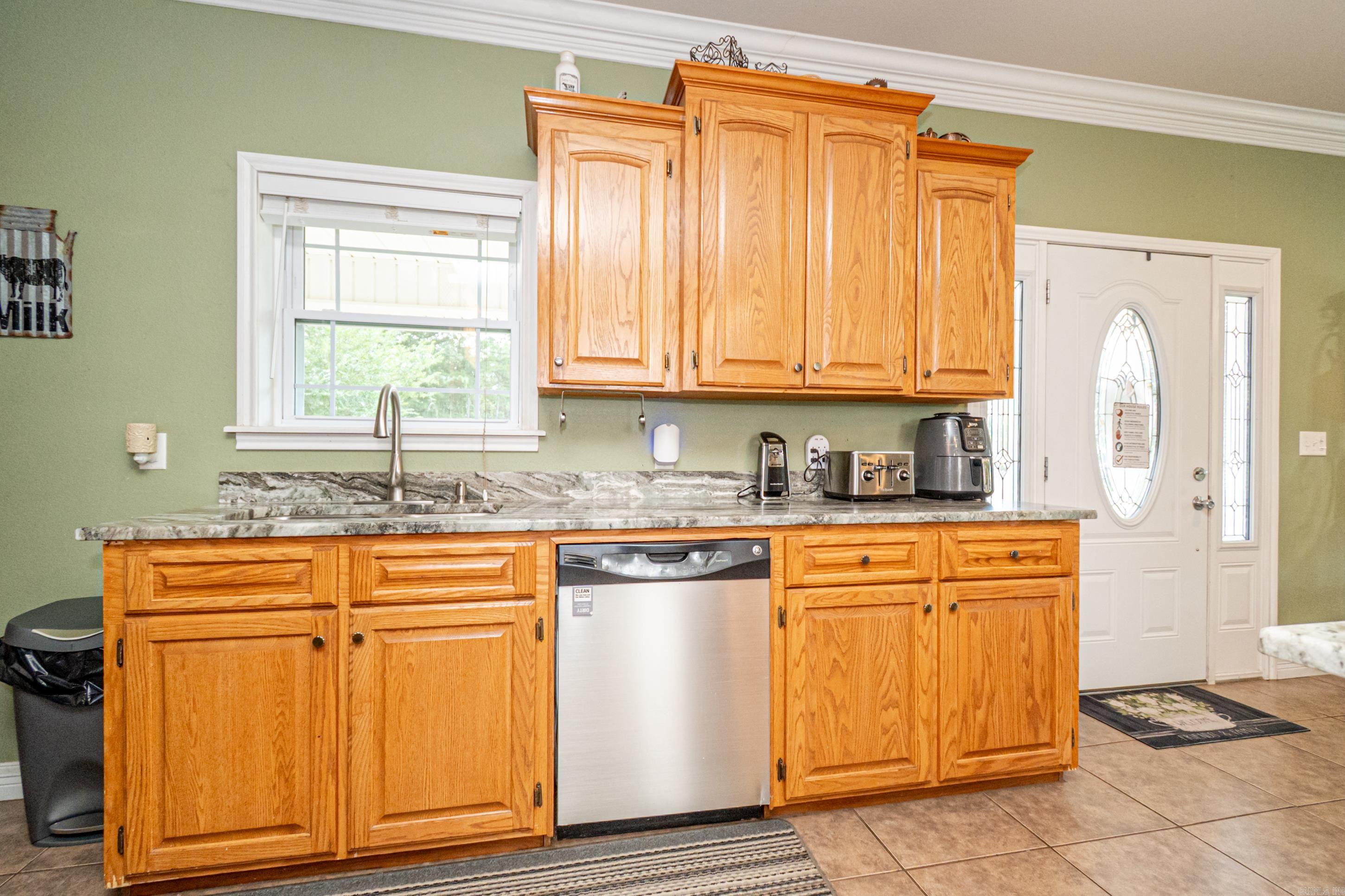 2278 Hinson Rd Property Photo 14