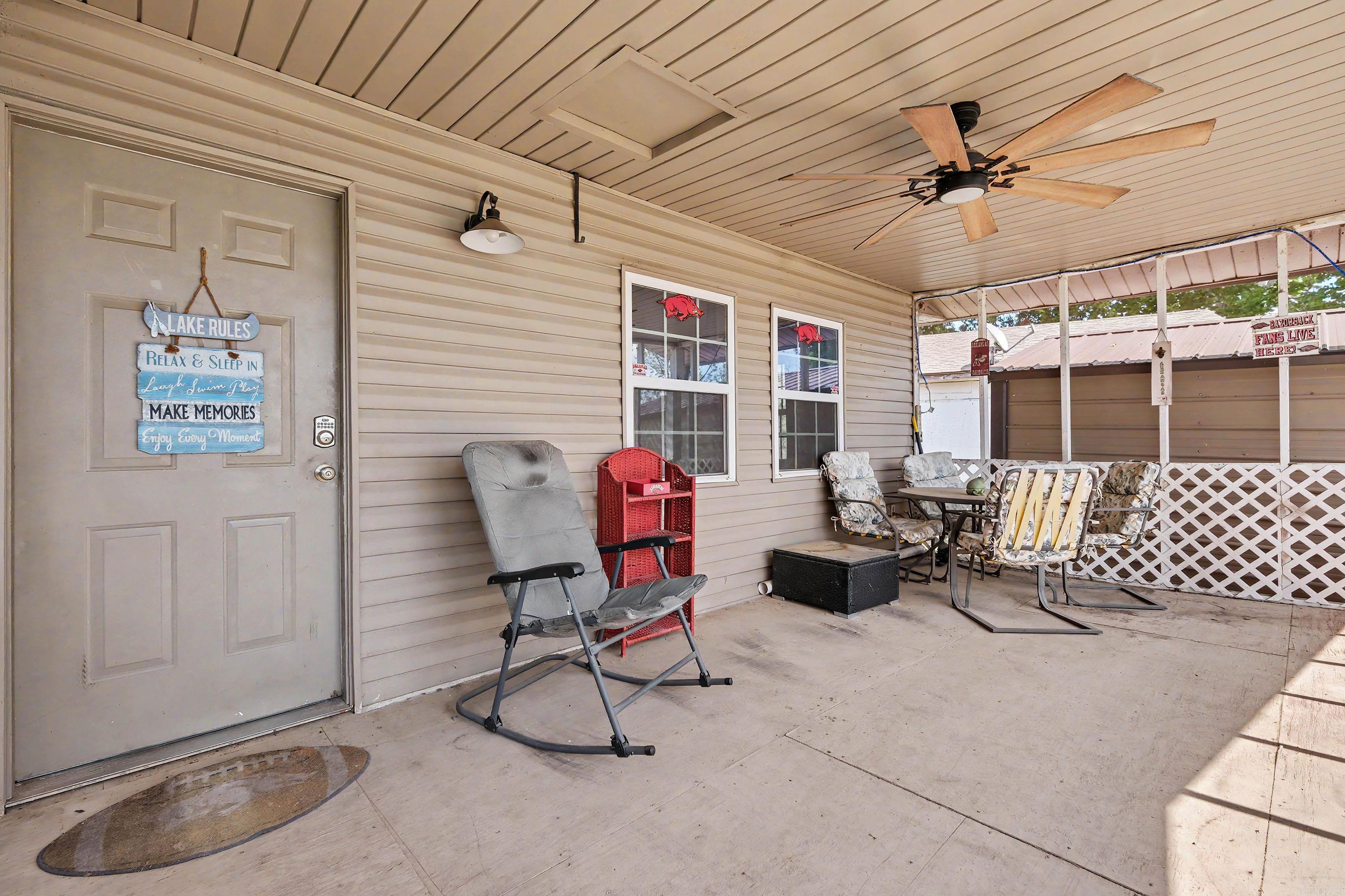 25 Shoreline Drive Property Photo 6