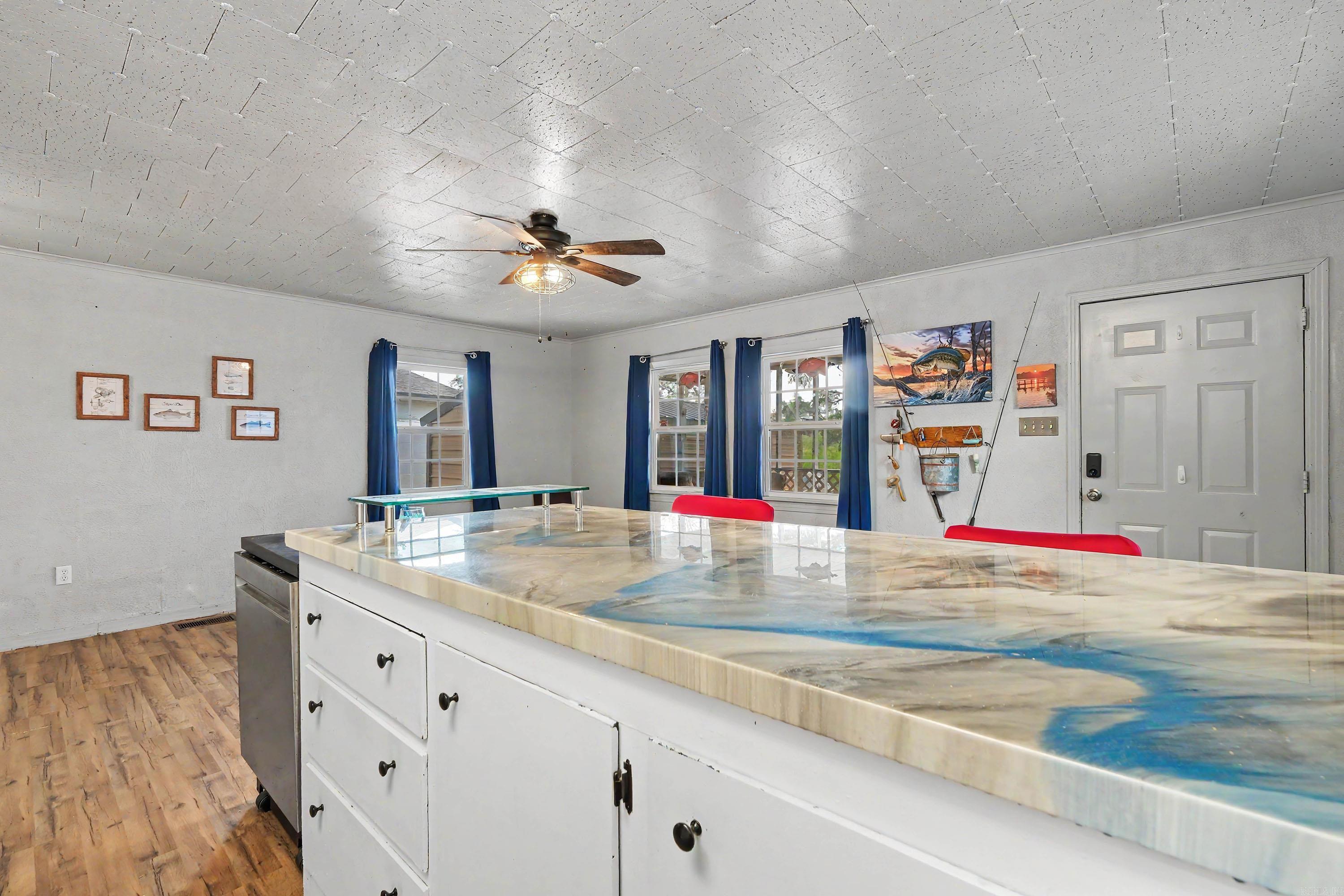 25 Shoreline Drive Property Photo 15