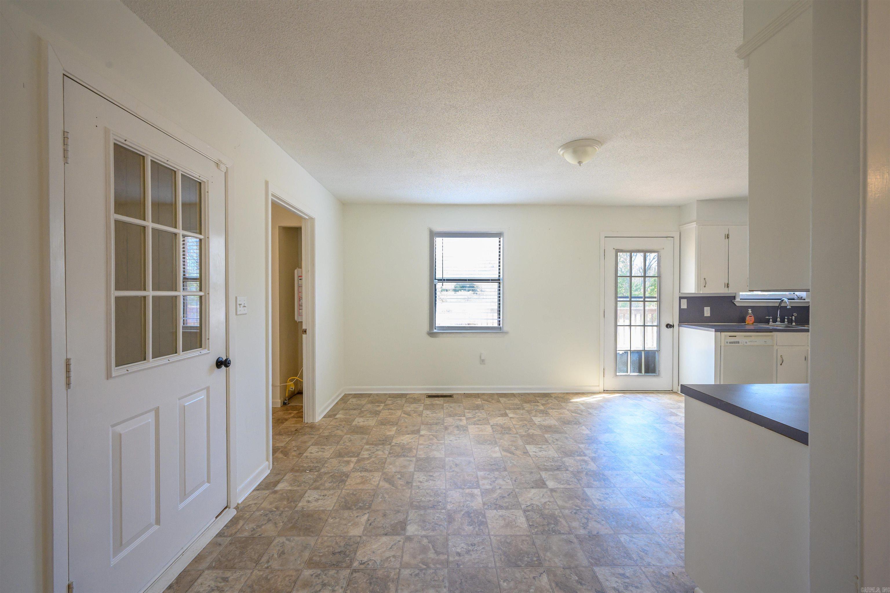 1196 Newport Road Property Photo 16
