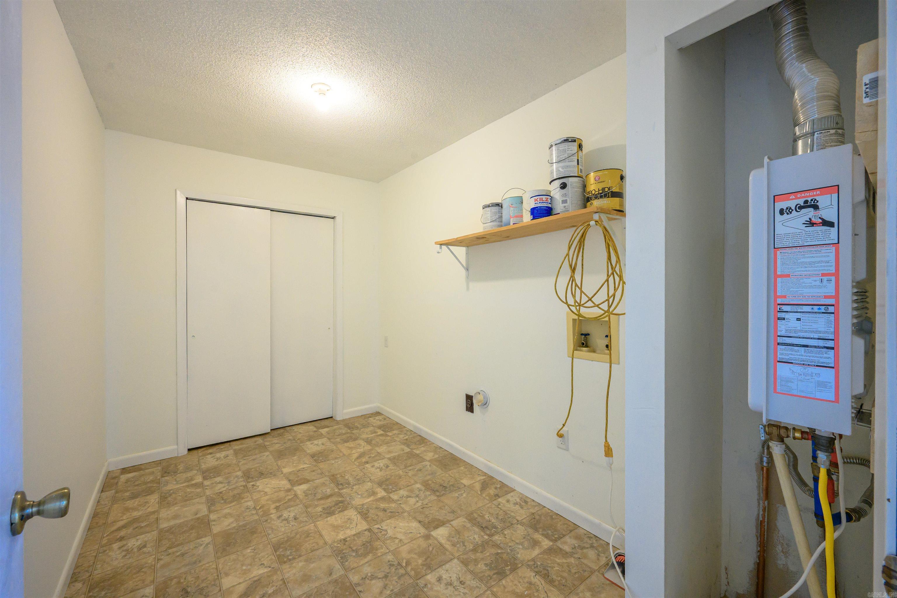 1196 Newport Road Property Photo 17