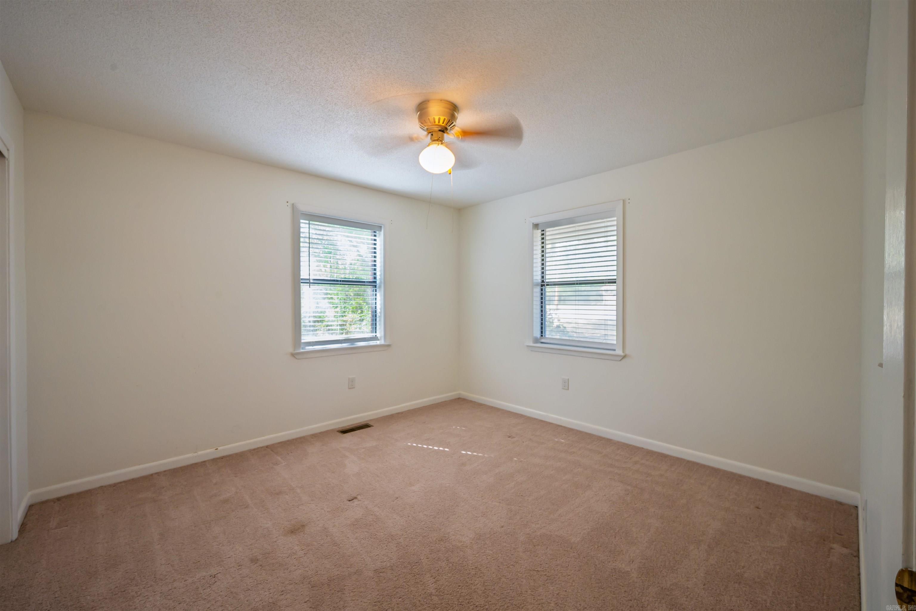 1196 Newport Road Property Photo 20