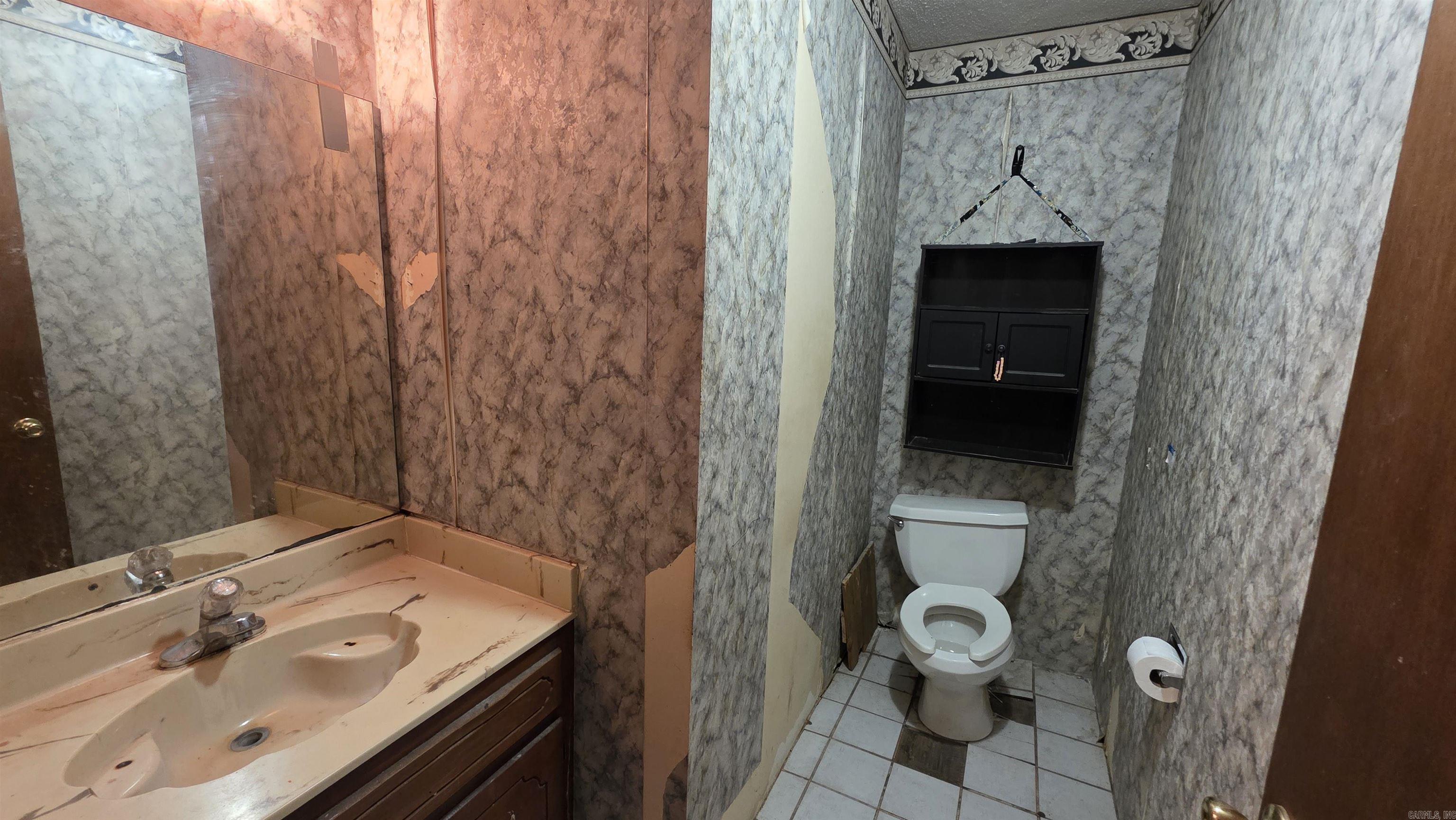 87 Pinter Lane Property Photo 8