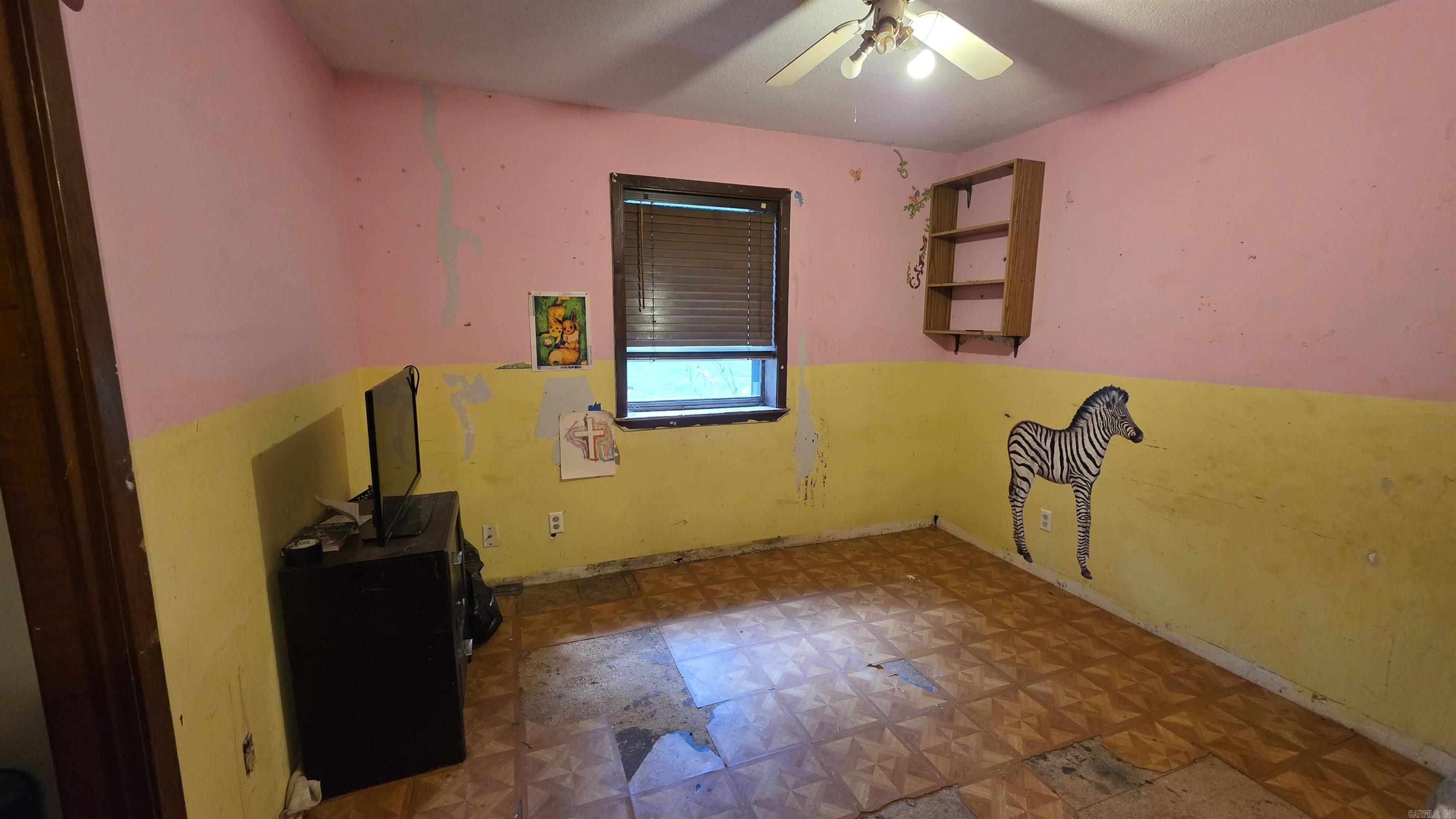 87 Pinter Lane Property Photo 9
